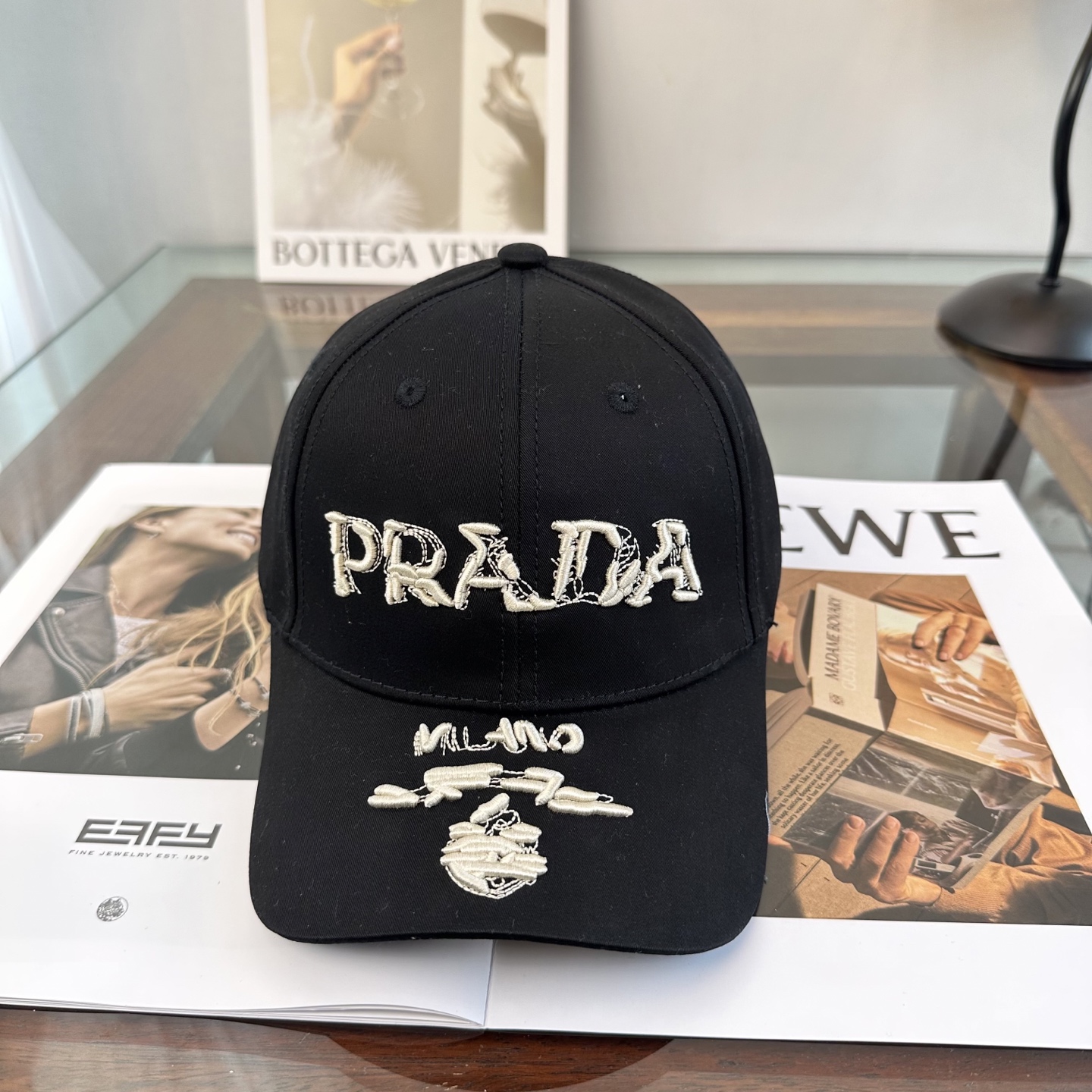 Prada 普拉达 棒球帽