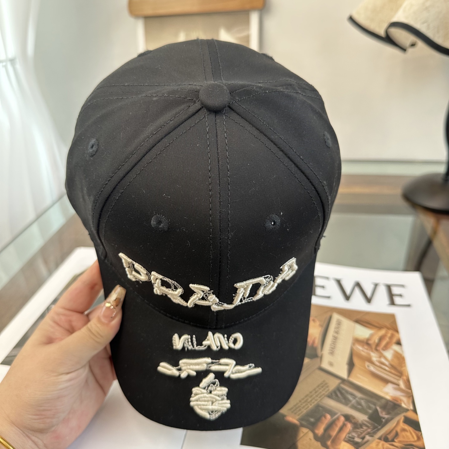 Prada 普拉达 棒球帽