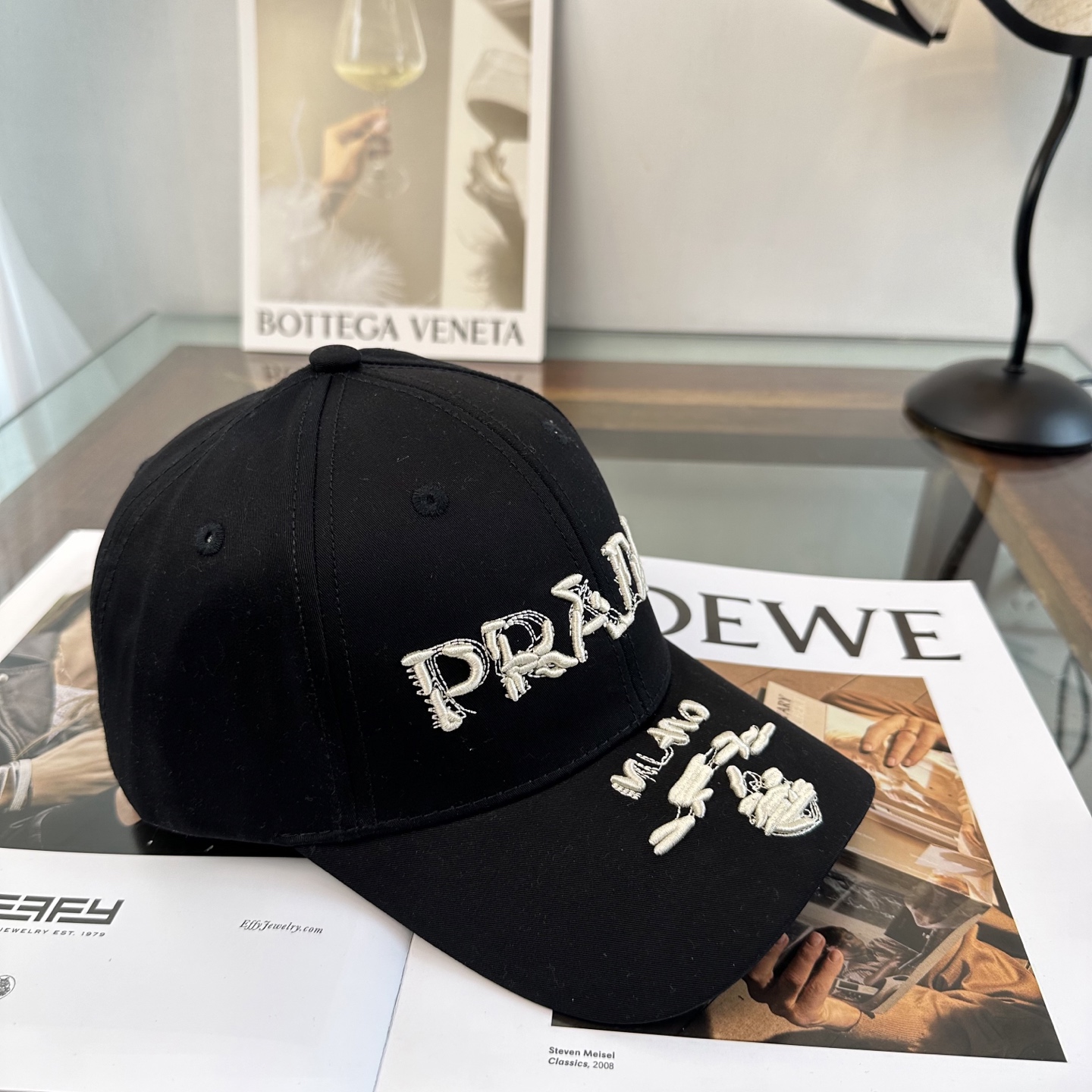 Prada 普拉达 棒球帽