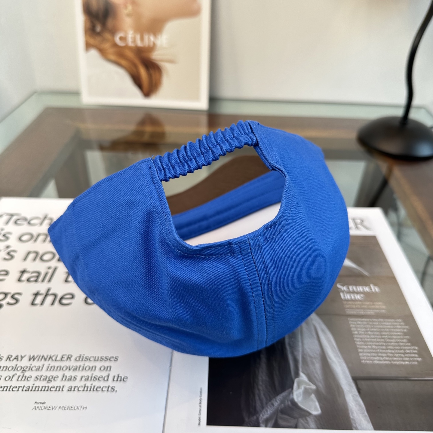 缪缪miumiu 棒球帽 简单休闲风的棒球帽 减龄百搭 适配度很高！简单随性~出街拍照拗造型非常加分~男