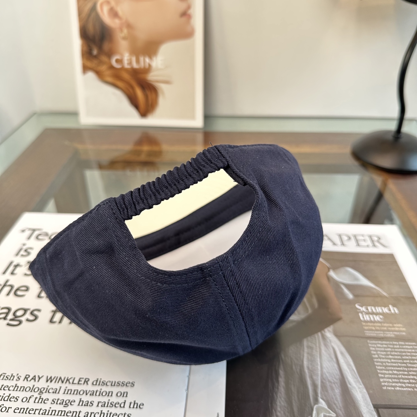 缪缪miumiu 棒球帽 简单休闲风的棒球帽 减龄百搭 适配度很高！简单随性~出街拍照拗造型非常加分~男