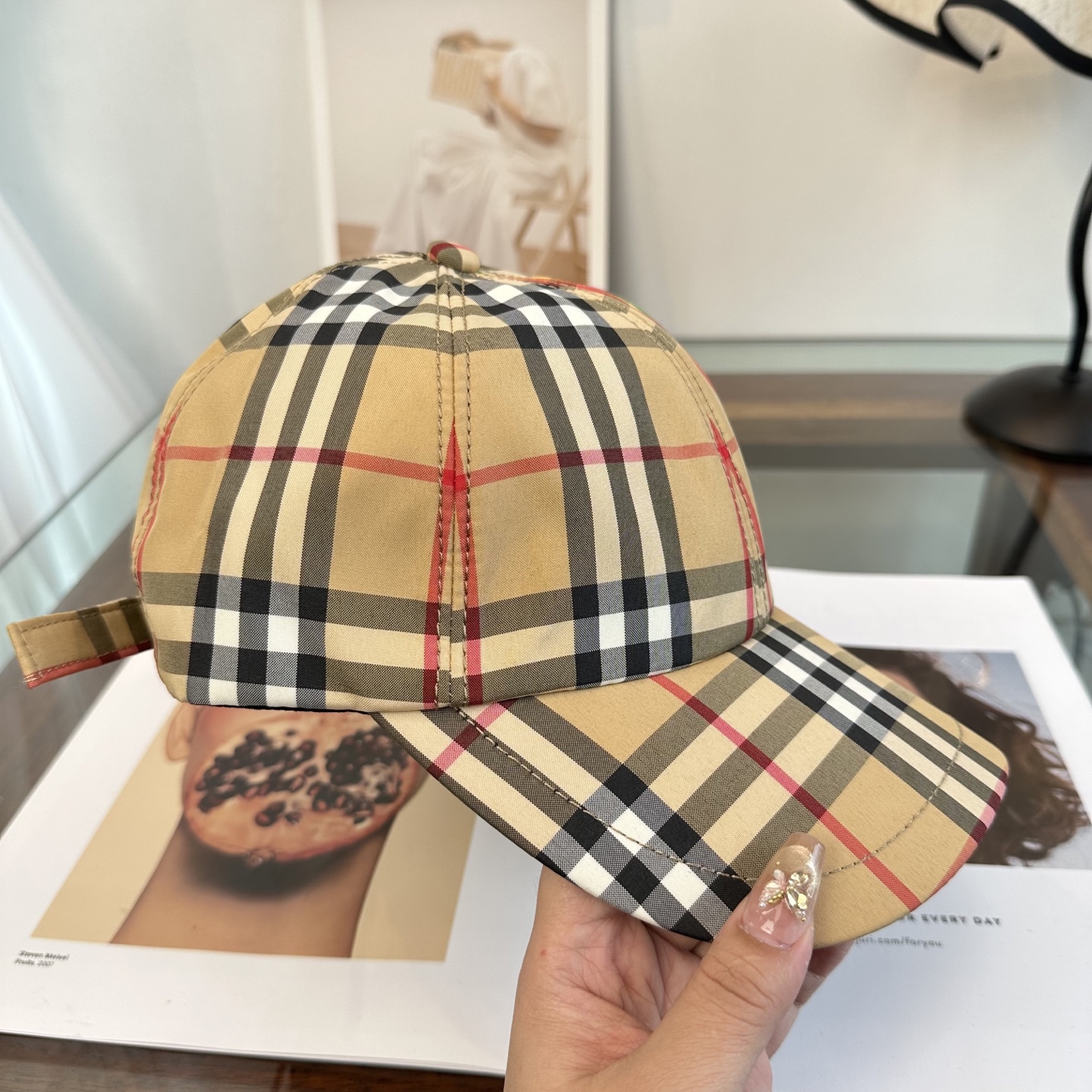 巴宝莉BURBERRY官网同步上线 韩版新款英伦风定制款1:1原单品质 男女通用棒球帽 美邦工艺 高版品