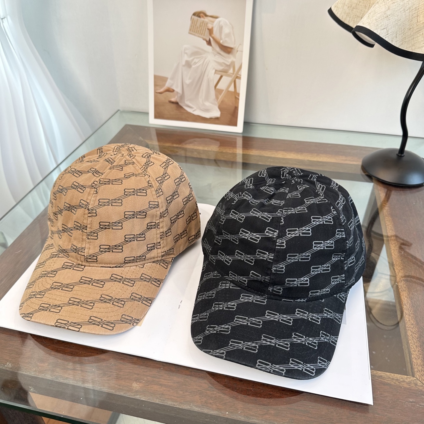 新品Balenciaga 巴黎世家字母新款棒球帽现货秒发🧢简约时尚超级无敌好看的帽子！情侣款！