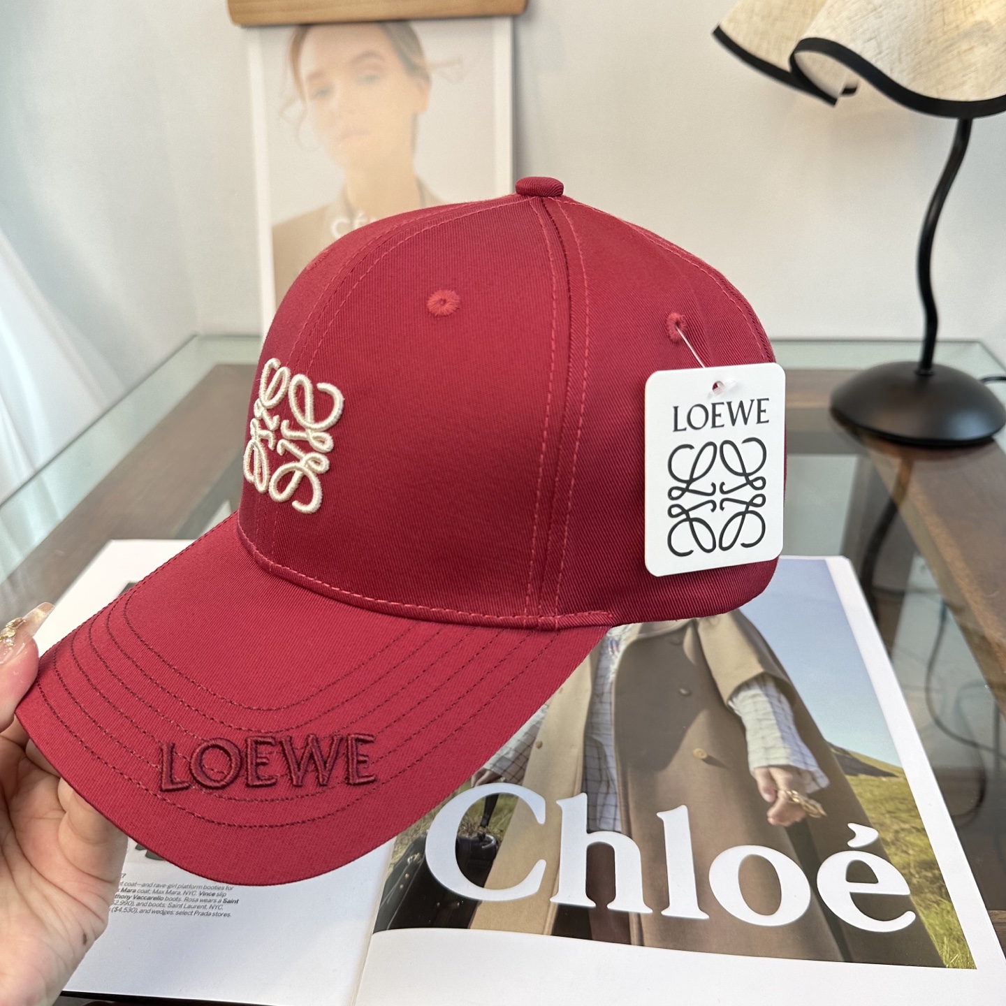 LOEWE【罗意威】新款刺绣棒球帽，专柜同步出货，大牌款超好搭配，赶紧入手
