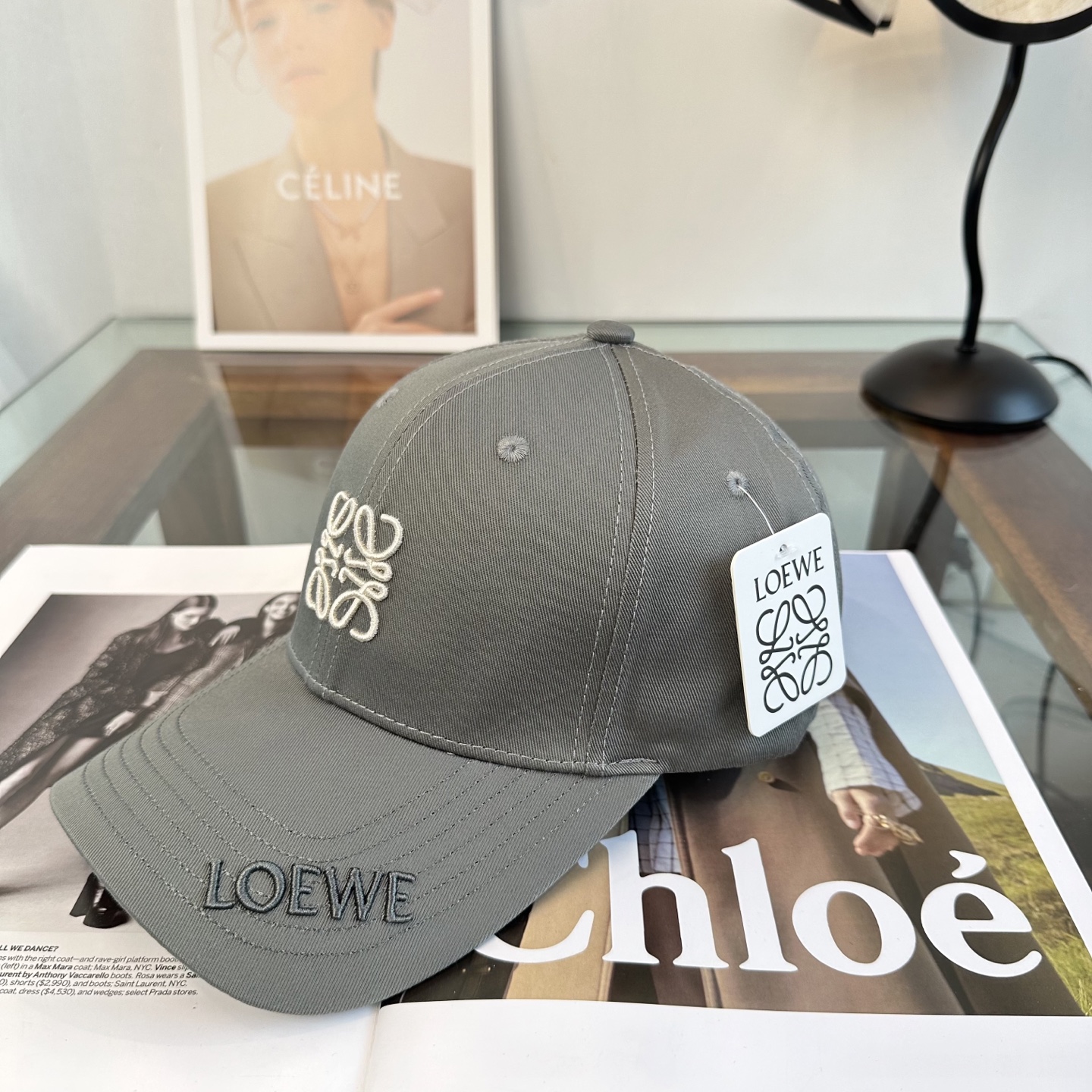 LOEWE【罗意威】新款刺绣棒球帽，专柜同步出货，大牌款超好搭配，赶紧入手
