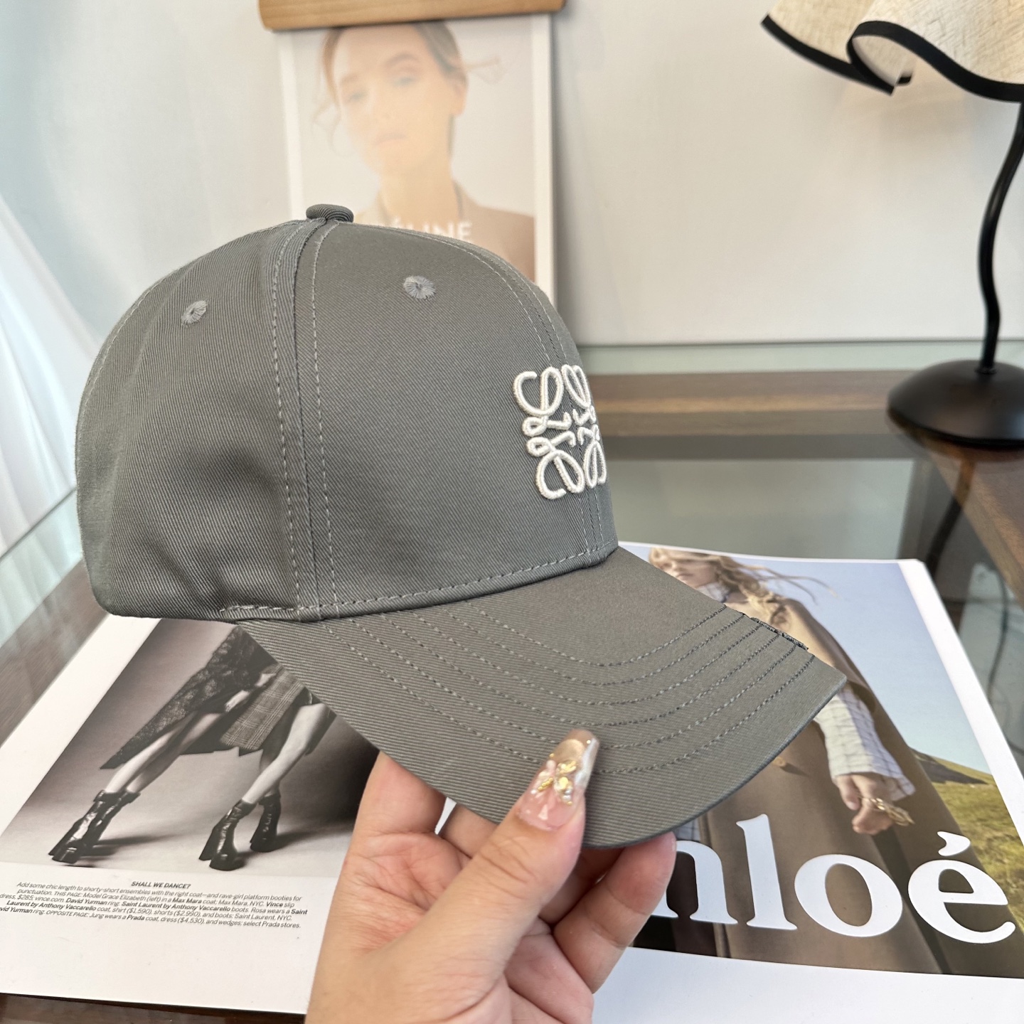 LOEWE【罗意威】新款刺绣棒球帽，专柜同步出货，大牌款超好搭配，赶紧入手