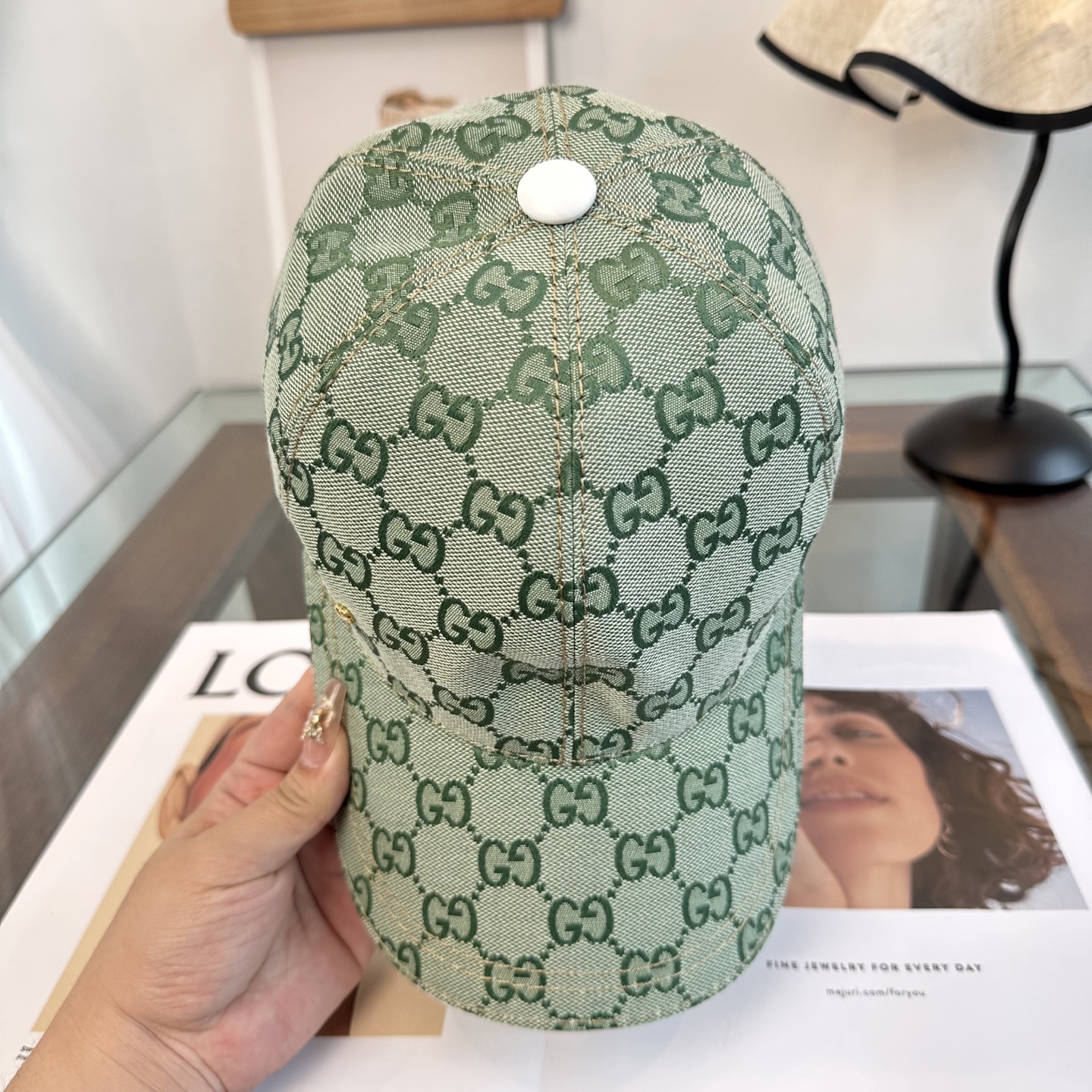 🧢GUCCI古奇棒球帽 😍新款棒球帽，重工打造♥️高端大气，百搭款🤗男女通用！