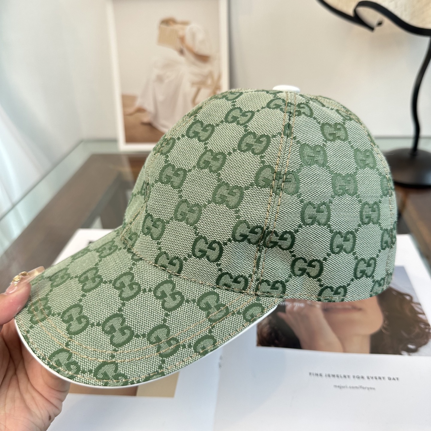 🧢GUCCI古奇棒球帽 😍新款棒球帽，重工打造♥️高端大气，百搭款🤗男女通用！