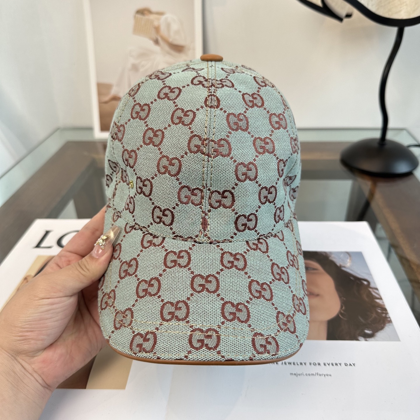 🧢GUCCI古奇棒球帽 😍新款棒球帽，重工打造♥️高端大气，百搭款🤗男女通用！