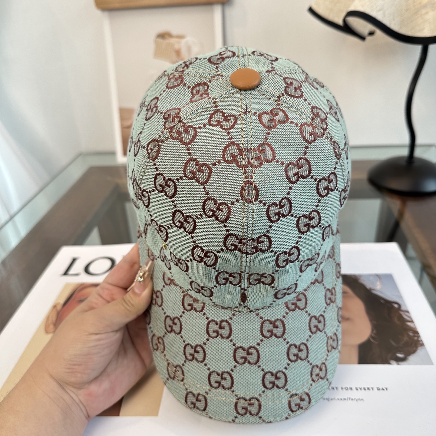 🧢GUCCI古奇棒球帽 😍新款棒球帽，重工打造♥️高端大气，百搭款🤗男女通用！