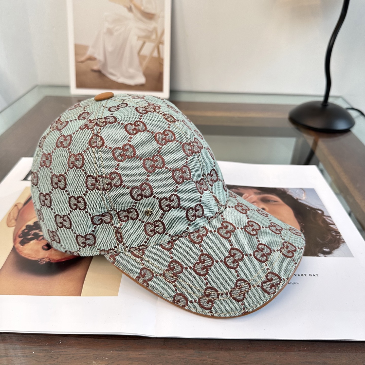 🧢GUCCI古奇棒球帽 😍新款棒球帽，重工打造♥️高端大气，百搭款🤗男女通用！