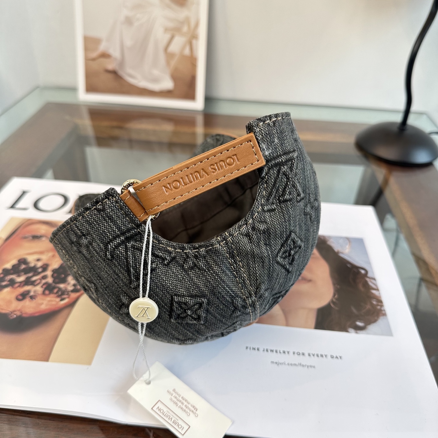 🧢路易威登棒球帽 LouisVuitton😍新款LV棒球帽，重工打造♥️高端大气，百搭款🤗男女通用！