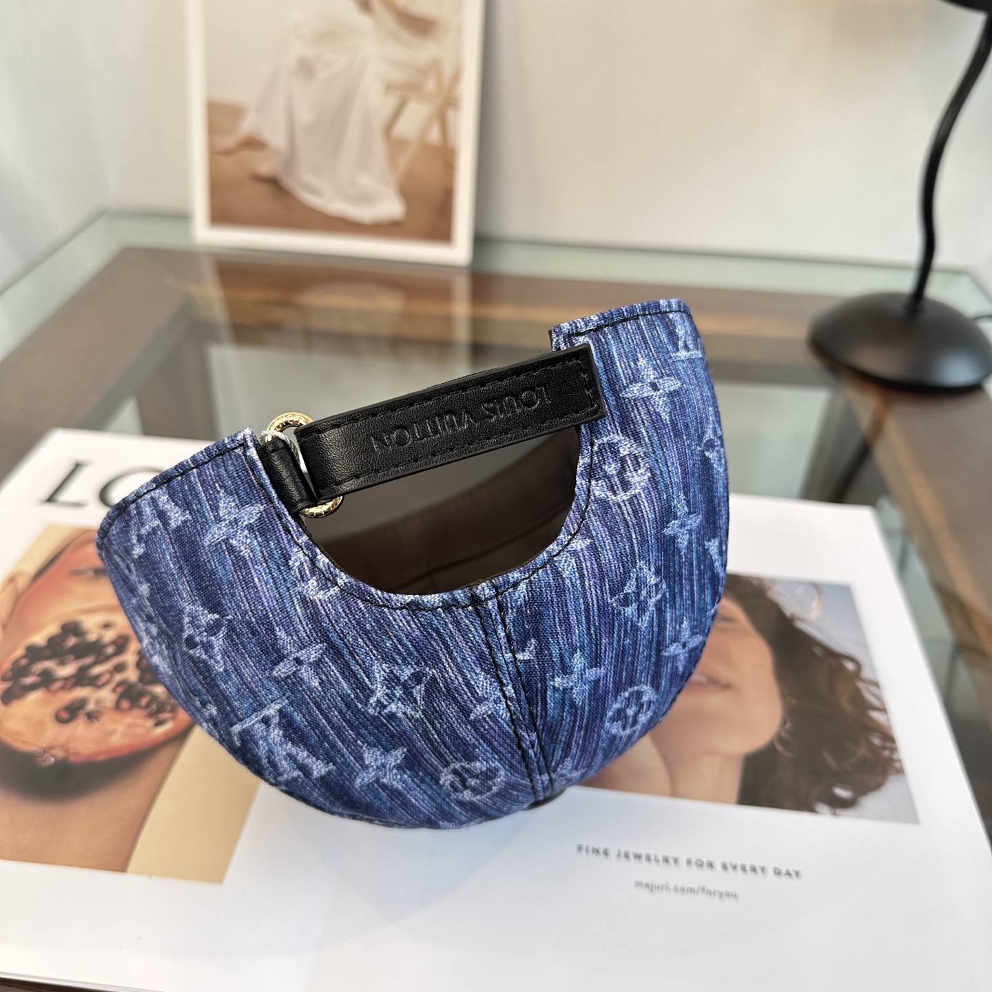 🧢路易威登棒球帽 LouisVuitton😍新款LV棒球帽，重工打造♥️高端大气，百搭款🤗男女通用！