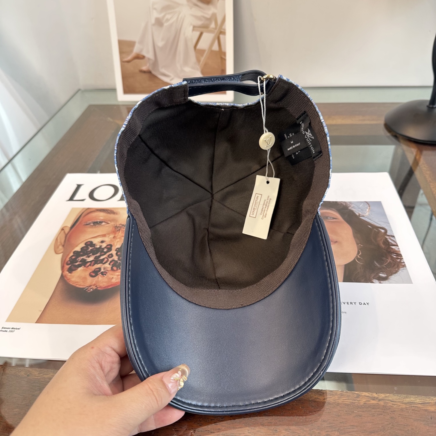 🧢路易威登棒球帽 LouisVuitton😍新款LV棒球帽，重工打造♥️高端大气，百搭款🤗男女通用！