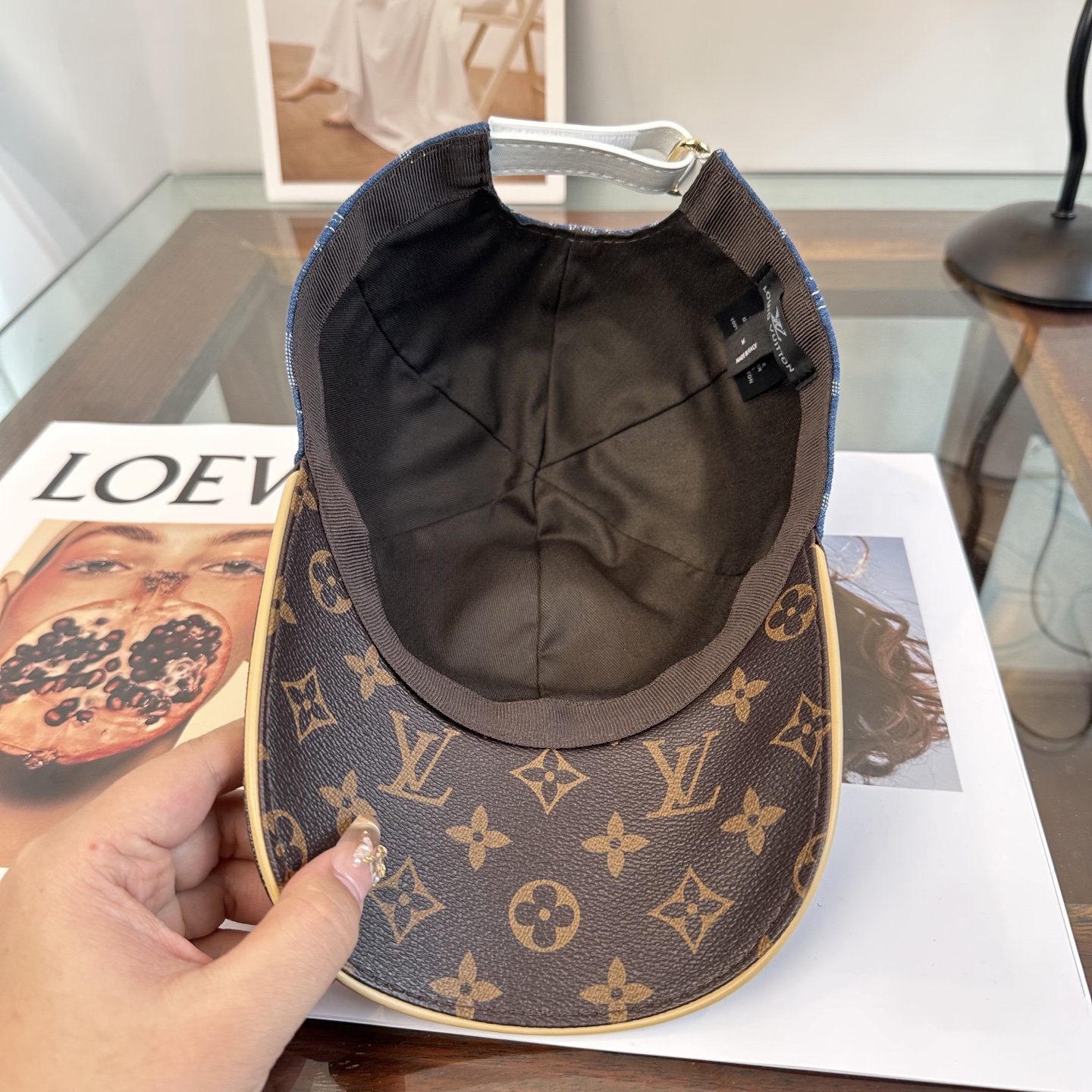 🧢路易威登棒球帽 LouisVuitton😍新款LV棒球帽，重工打造♥️高端大气，百搭款🤗男女通用！
