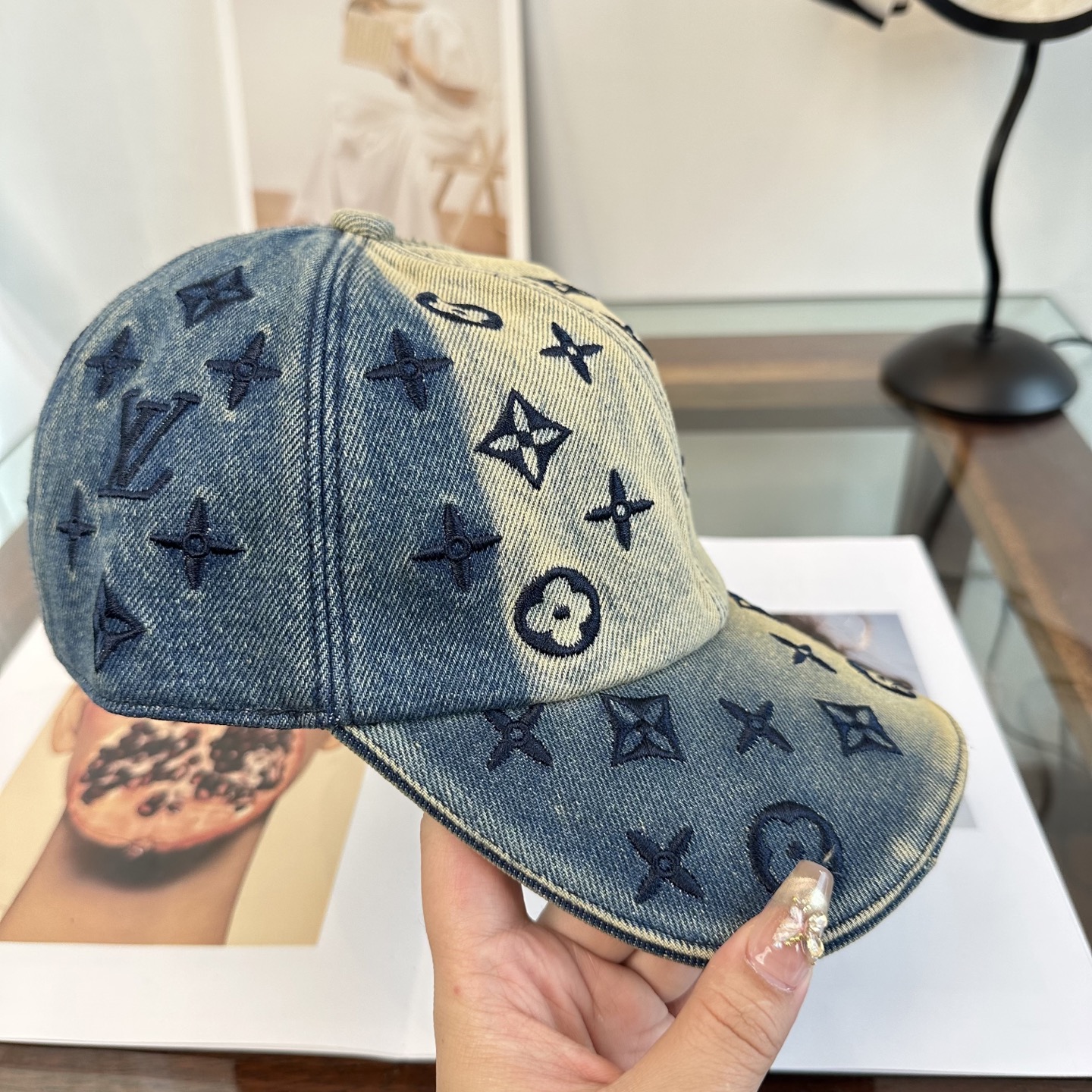 原单高版本 🧢路易威登棒球帽 LouisVuitton😍新款LV棒球帽，重工打造♥️高端大气，百搭款🤗男