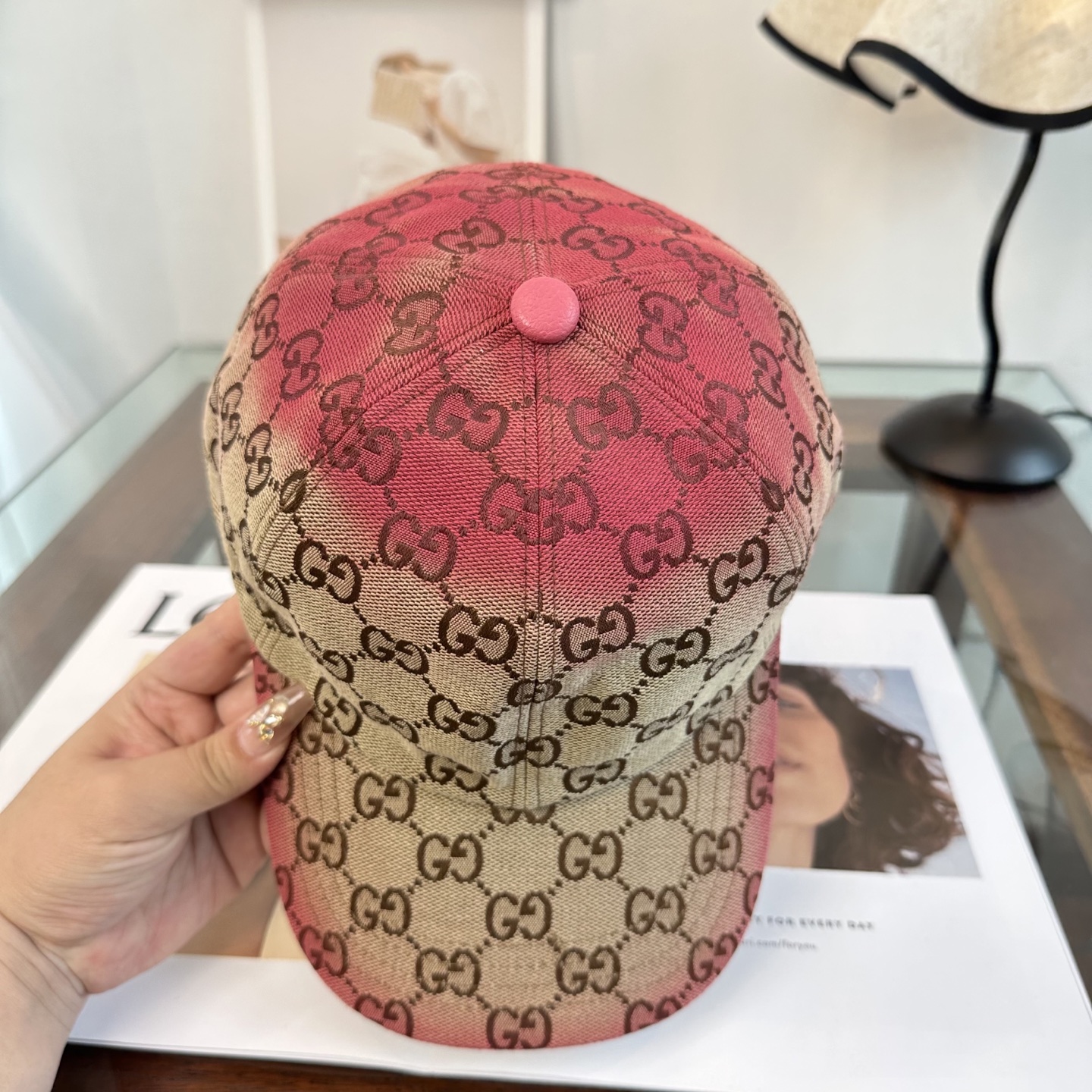 原单高版本🧢GUCCI古奇棒球帽 😍新款棒球帽，重工打造♥️高端大气，百搭款🤗男女通用！