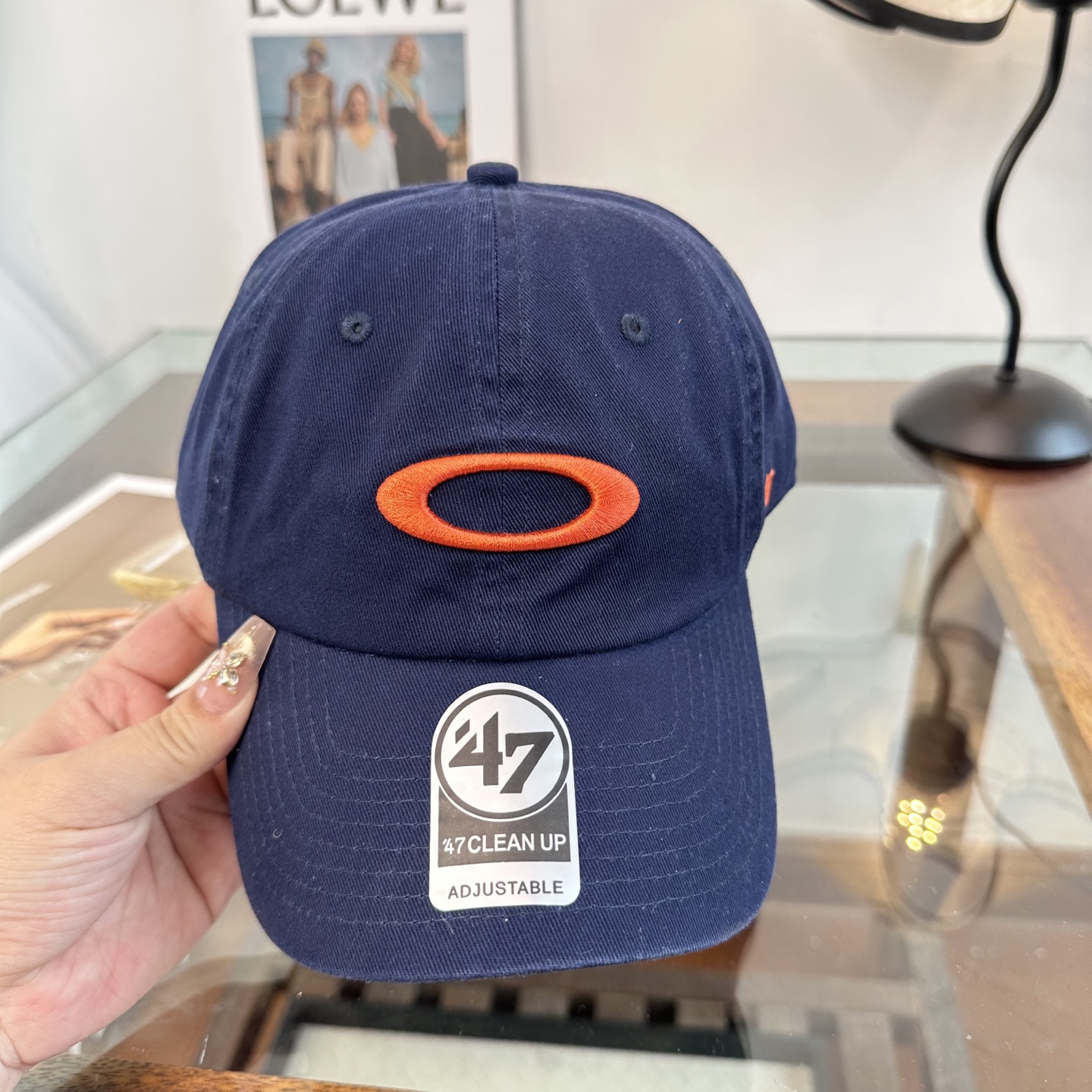 潮牌棒球帽 简单休闲风的棒球帽 减龄百搭 适配度很高！简单随性~出街拍照拗造型非常加分~男女同款 随意搭