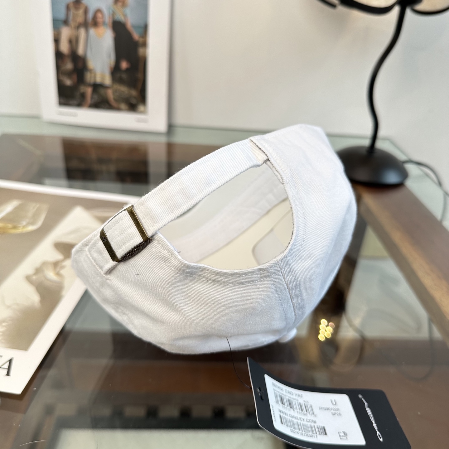 潮牌棒球帽 简单休闲风的棒球帽 减龄百搭 适配度很高！简单随性~出街拍照拗造型非常加分~男女同款 随意搭