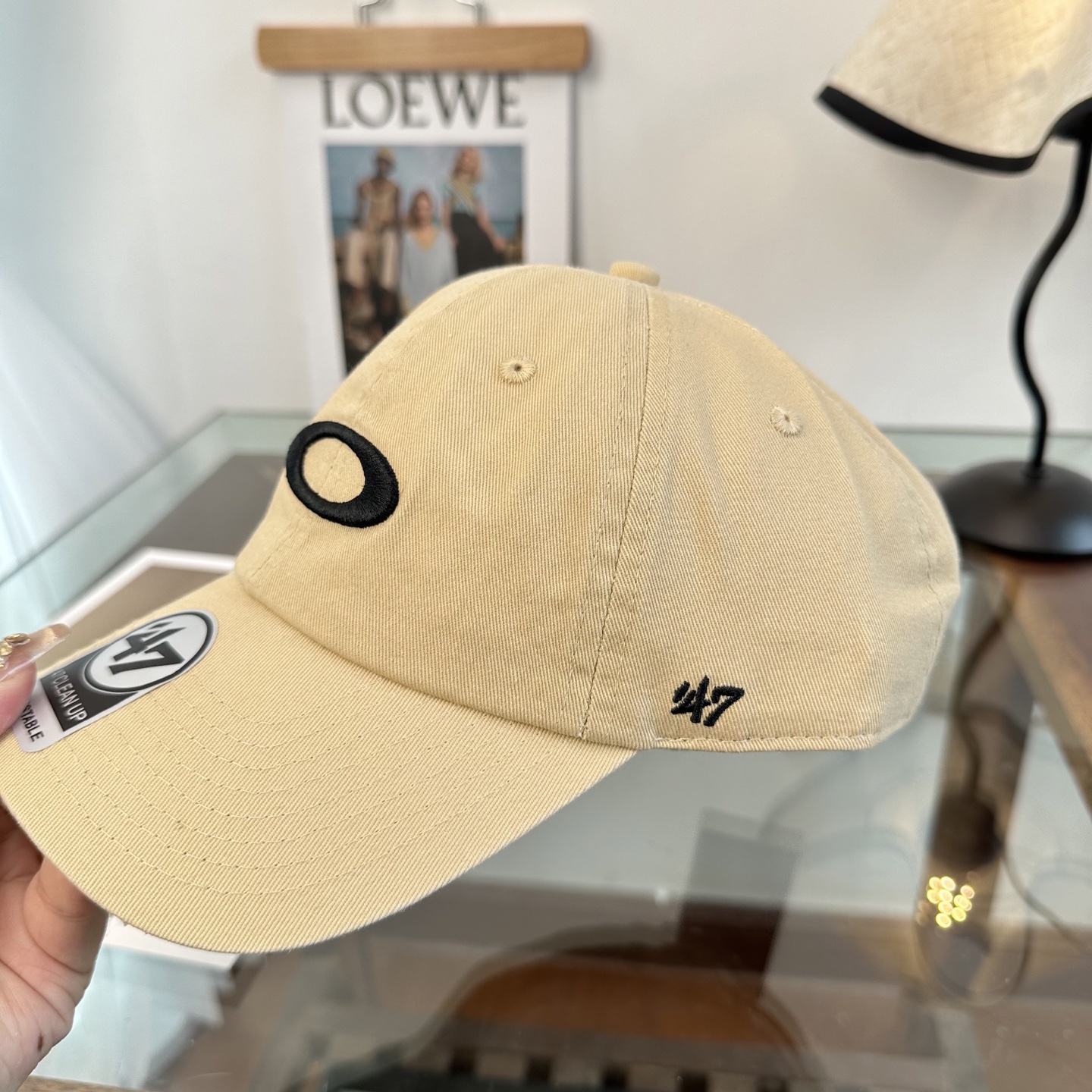 潮牌棒球帽 简单休闲风的棒球帽 减龄百搭 适配度很高！简单随性~出街拍照拗造型非常加分~男女同款 随意搭