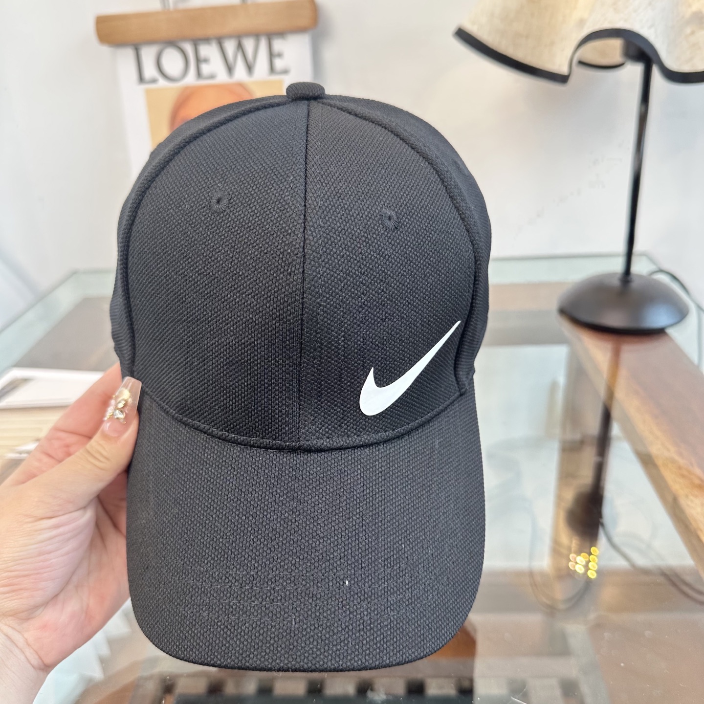 耐克✅棒球帽纯色系给足街头风，时尚达人挚爱的色调精选效果超完美！细节做工无可挑剔！男女同款！