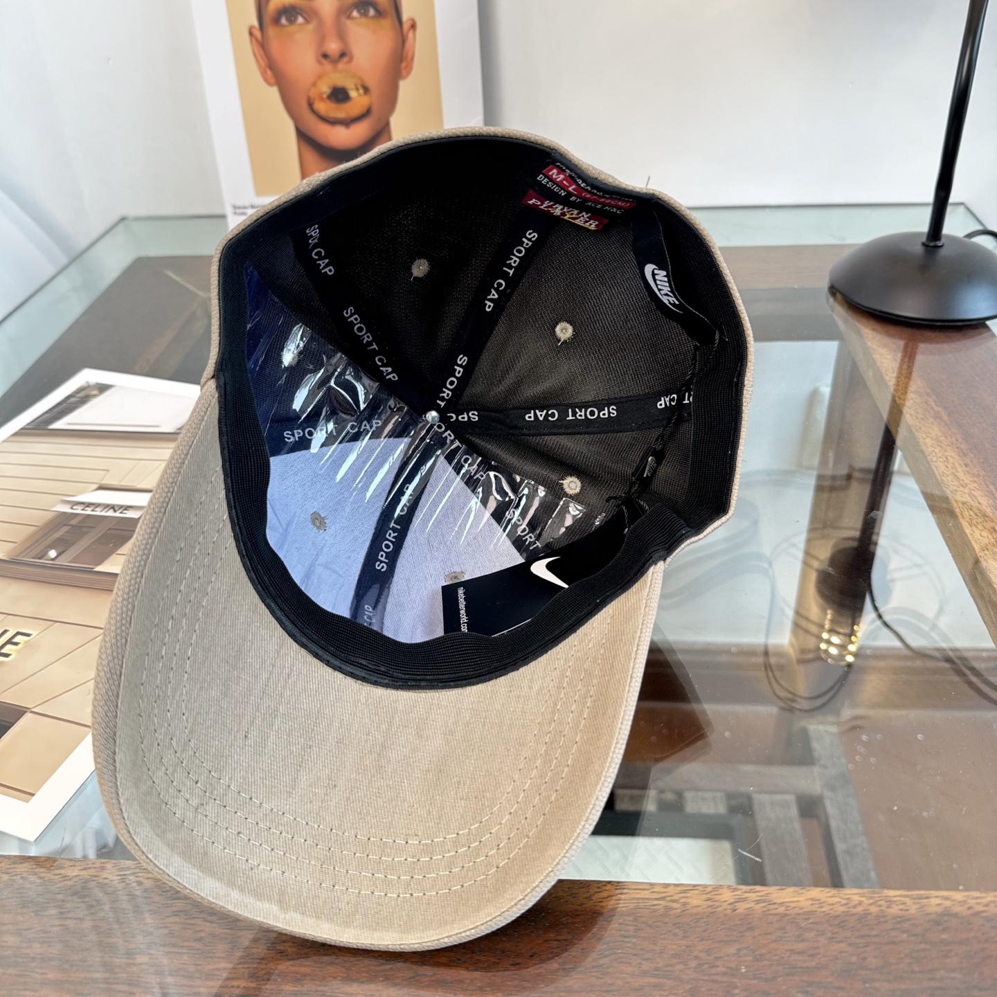 耐克✅棒球帽纯色系给足街头风，时尚达人挚爱的色调精选效果超完美！细节做工无可挑剔！男女同款！