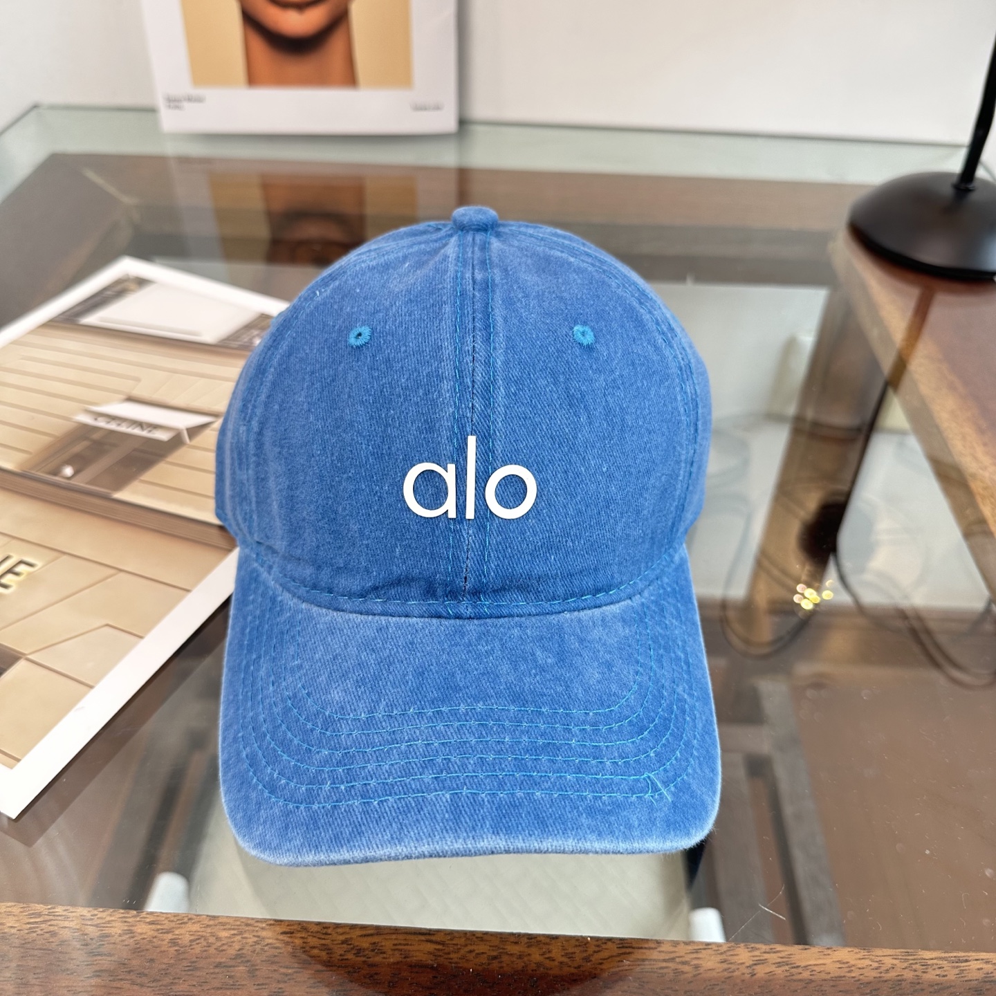 Alo 🔥爆款 新款棒球帽定制面料，简约时尚更透气，超火爆现货秒发