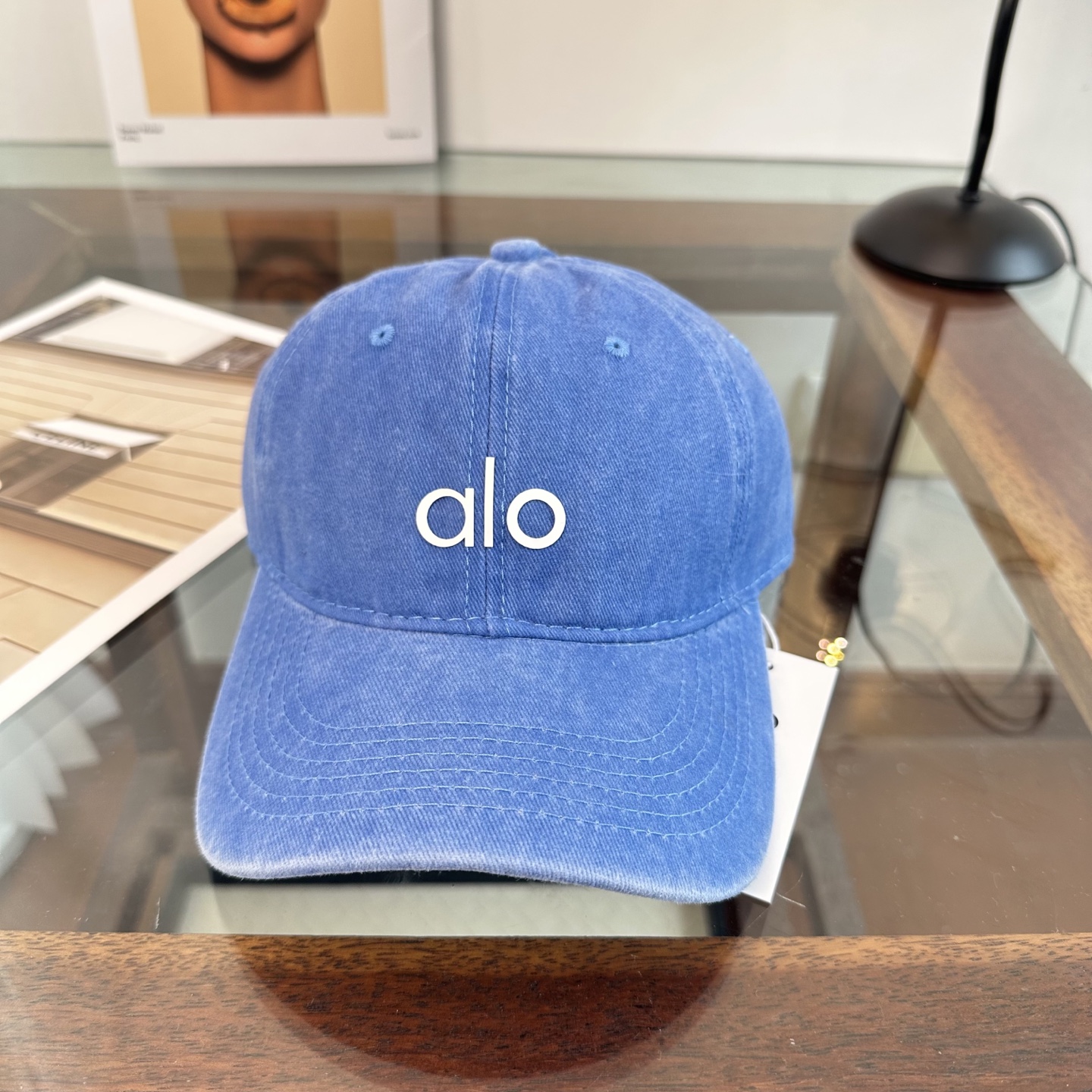 Alo 🔥爆款 新款棒球帽定制面料，简约时尚更透气，超火爆现货秒发