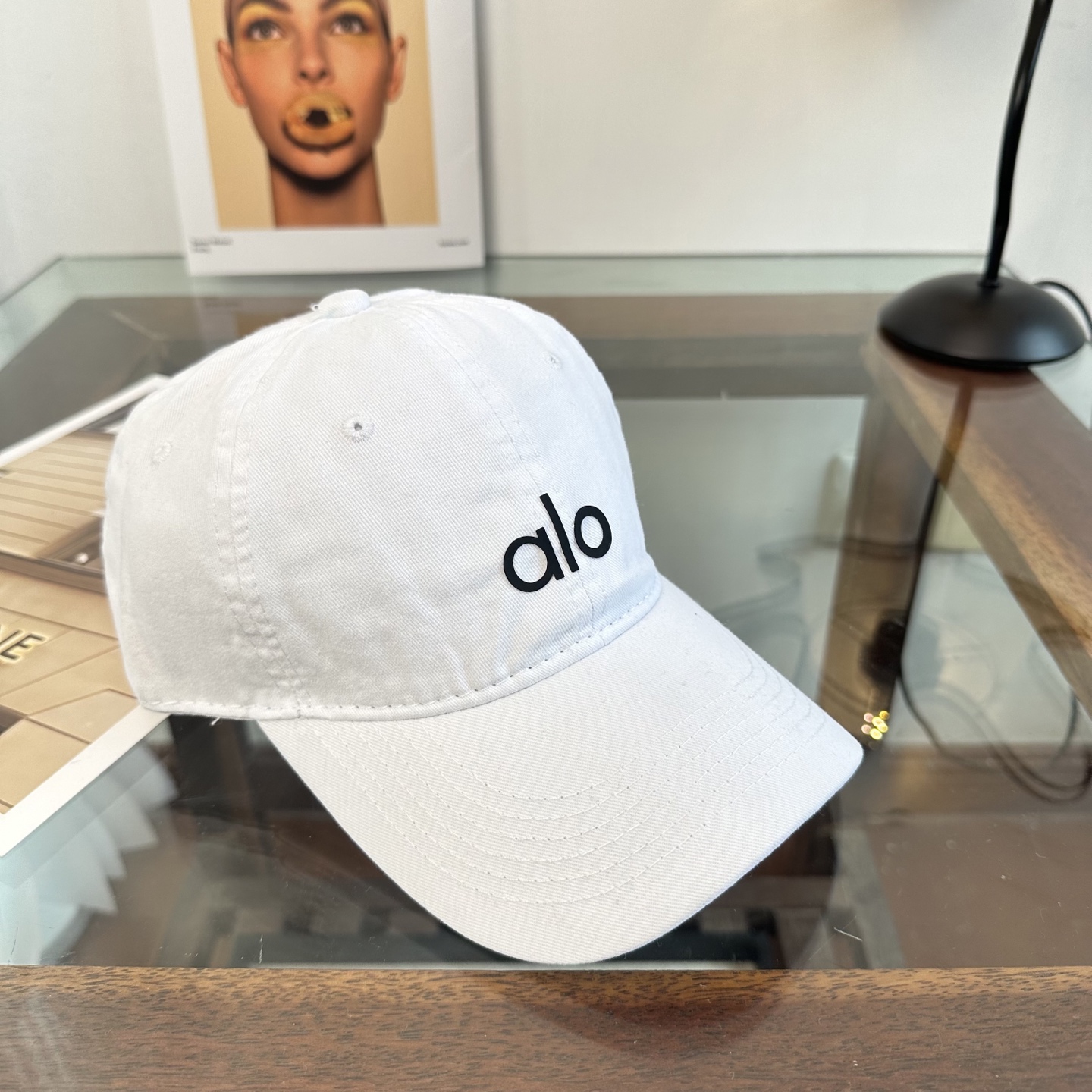 Alo 🔥爆款 新款棒球帽定制面料，简约时尚更透气，超火爆现货秒发