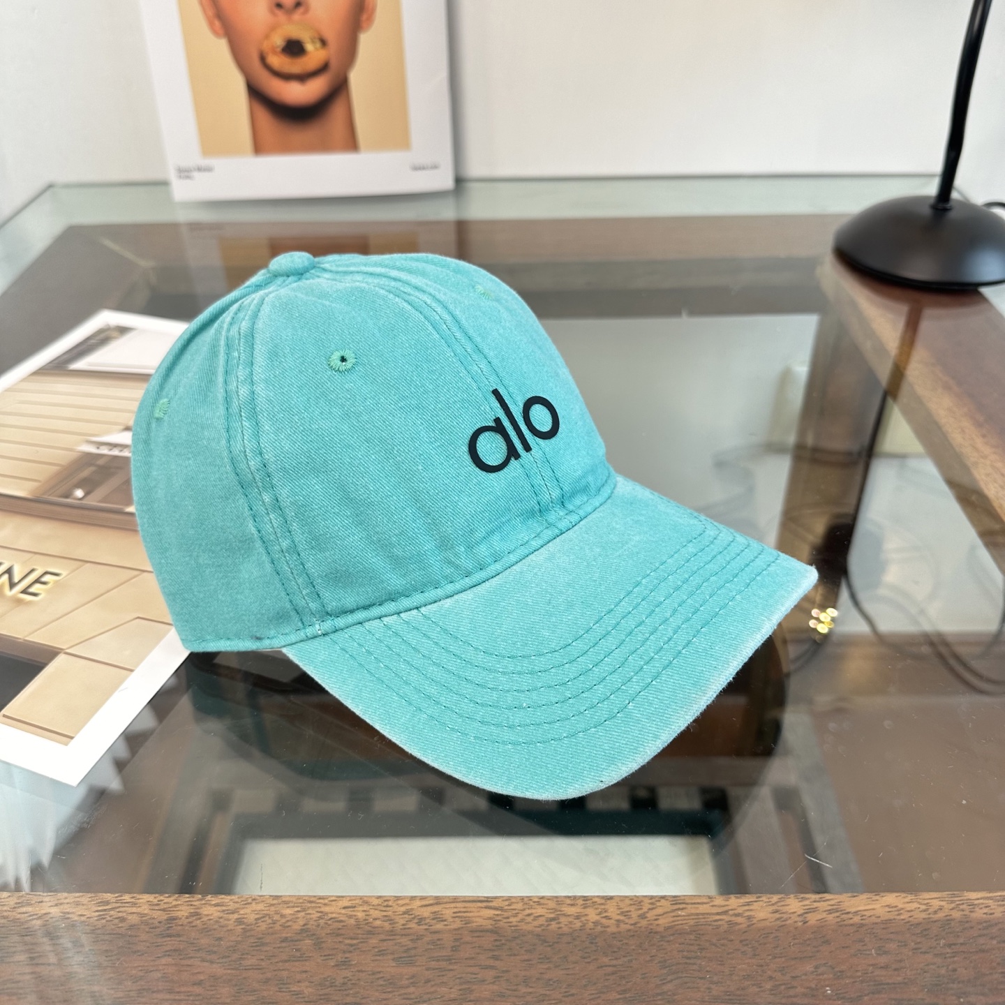 Alo 🔥爆款 新款棒球帽定制面料，简约时尚更透气，超火爆现货秒发