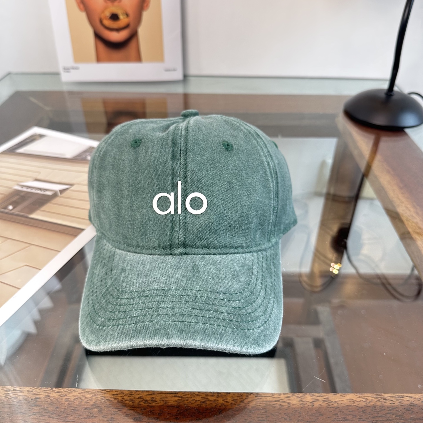 Alo 🔥爆款 新款棒球帽定制面料，简约时尚更透气，超火爆现货秒发