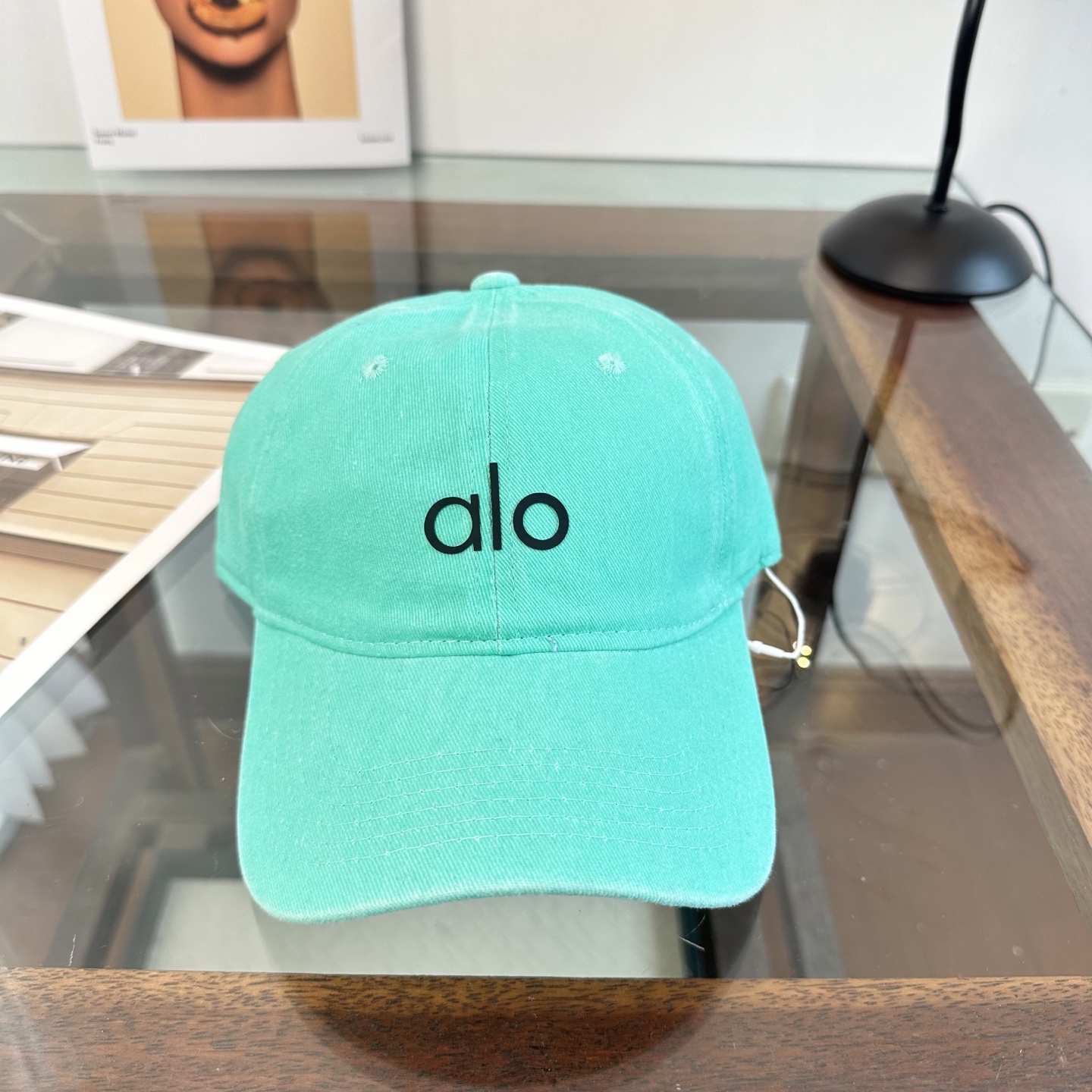 Alo 🔥爆款 新款棒球帽定制面料，简约时尚更透气，超火爆现货秒发