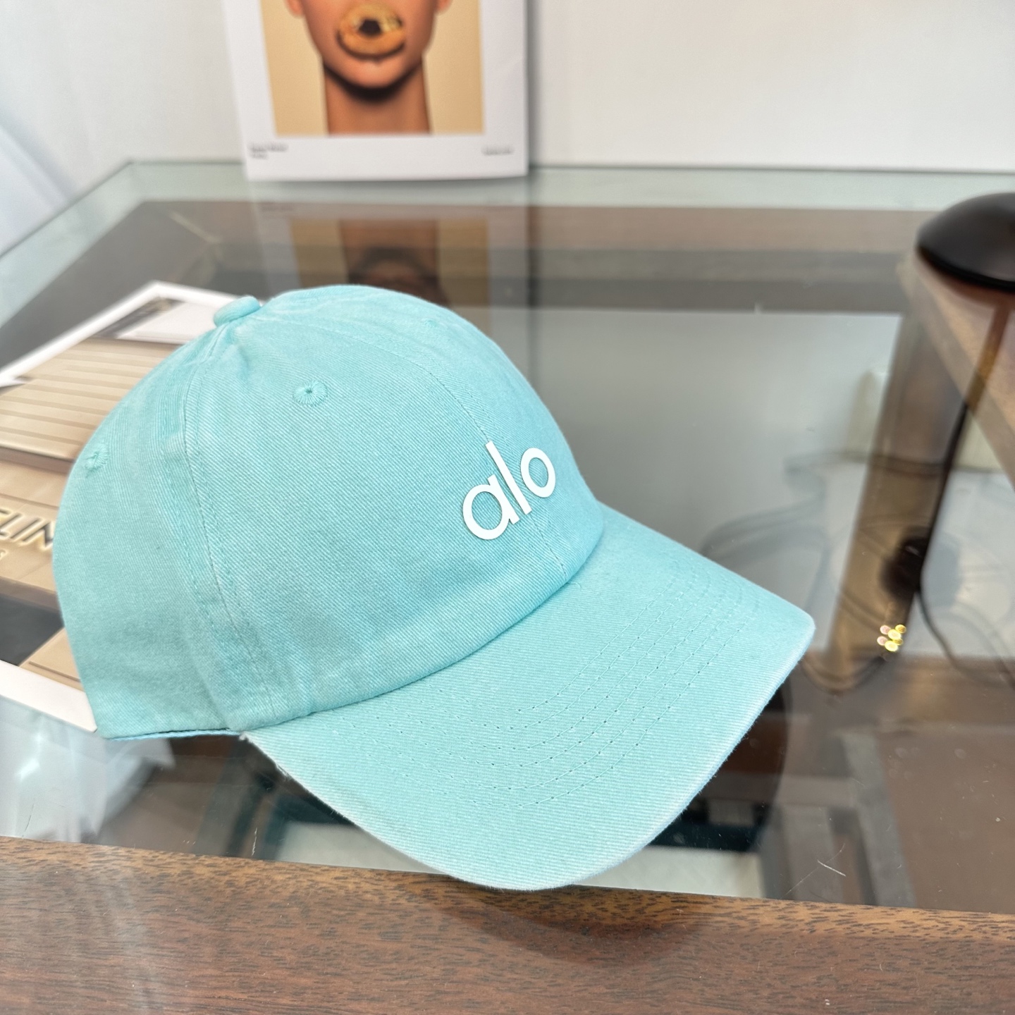 Alo 🔥爆款 新款棒球帽定制面料，简约时尚更透气，超火爆现货秒发