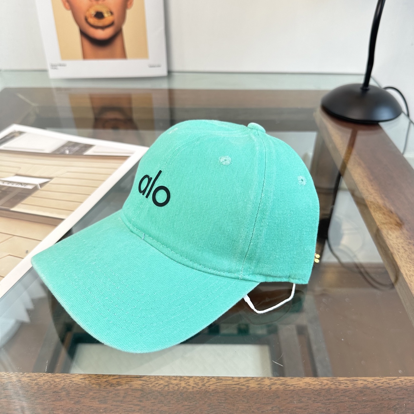 Alo 🔥爆款 新款棒球帽定制面料，简约时尚更透气，超火爆现货秒发