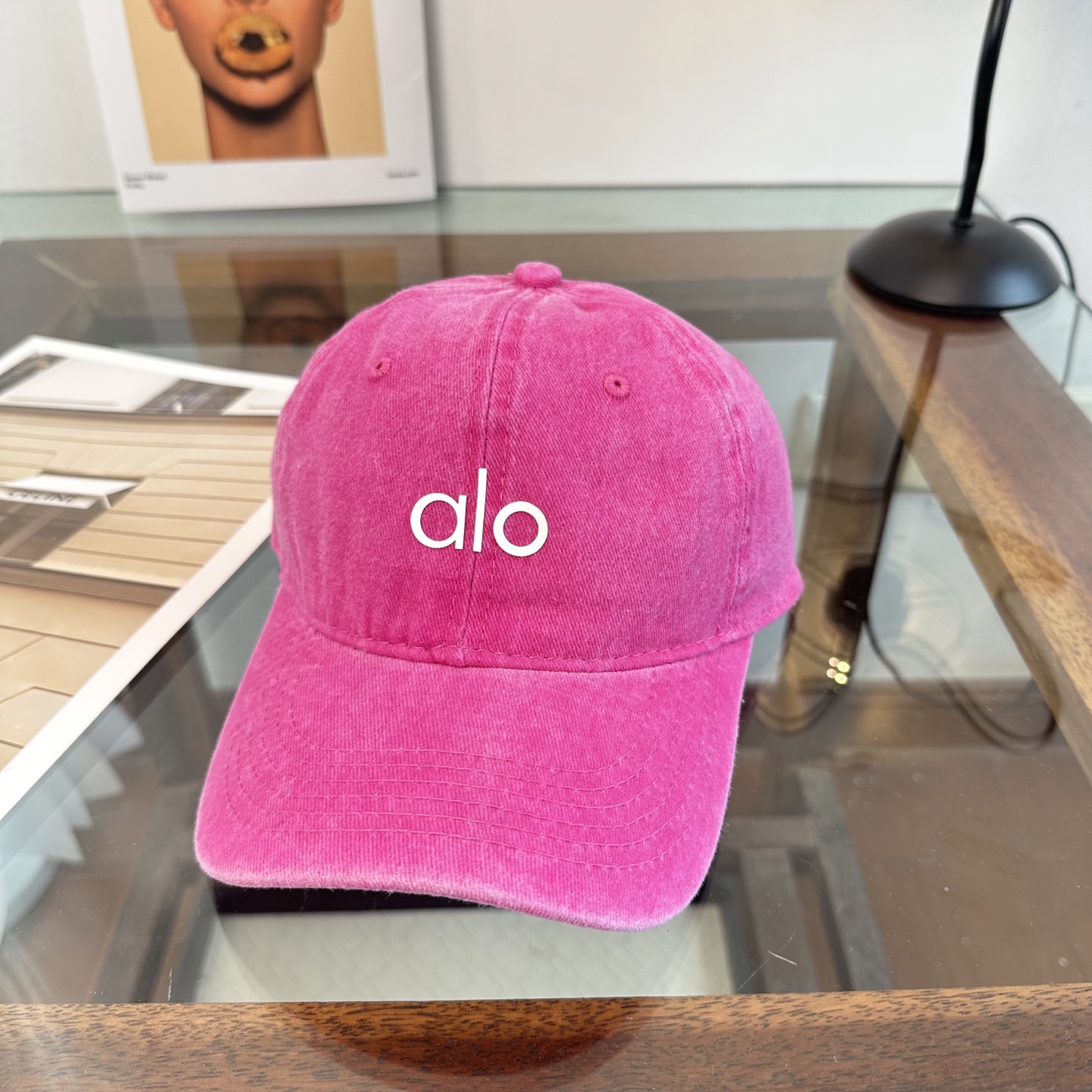 Alo 🔥爆款 新款棒球帽定制面料，简约时尚更透气，超火爆现货秒发