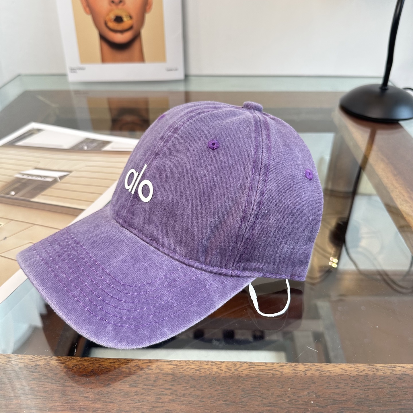 Alo 🔥爆款 新款棒球帽定制面料，简约时尚更透气，超火爆现货秒发