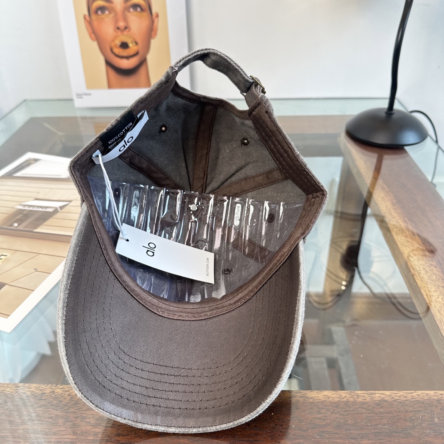 Alo 🔥爆款 新款棒球帽定制面料，简约时尚更透气，超火爆现货秒发