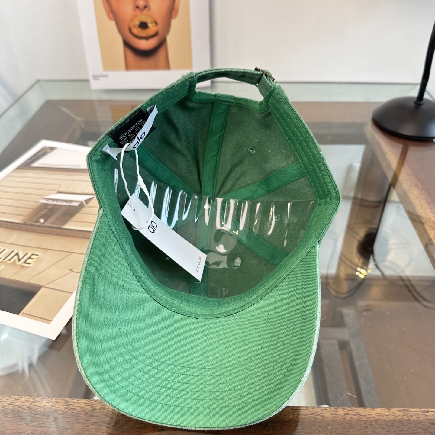 Alo 🔥爆款 新款棒球帽定制面料，简约时尚更透气，超火爆现货秒发