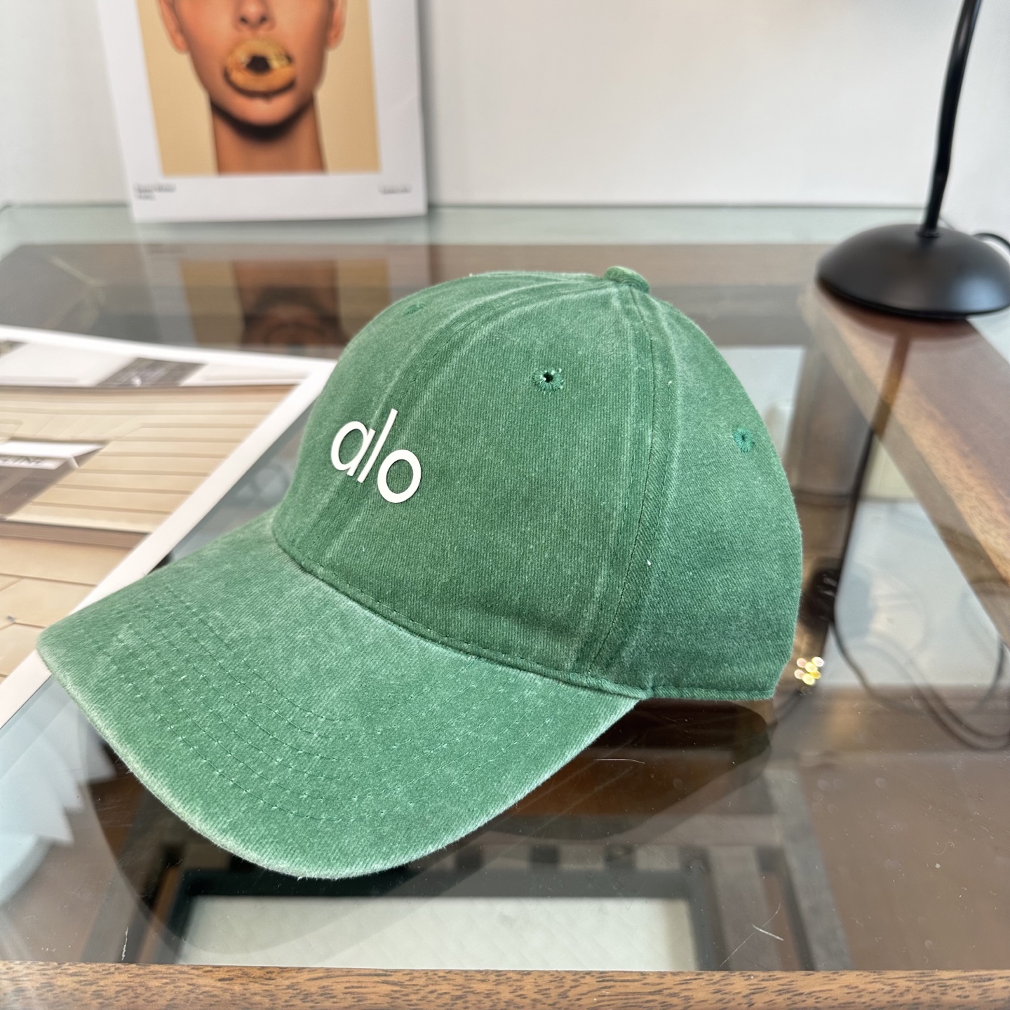 Alo 🔥爆款 新款棒球帽定制面料，简约时尚更透气，超火爆现货秒发