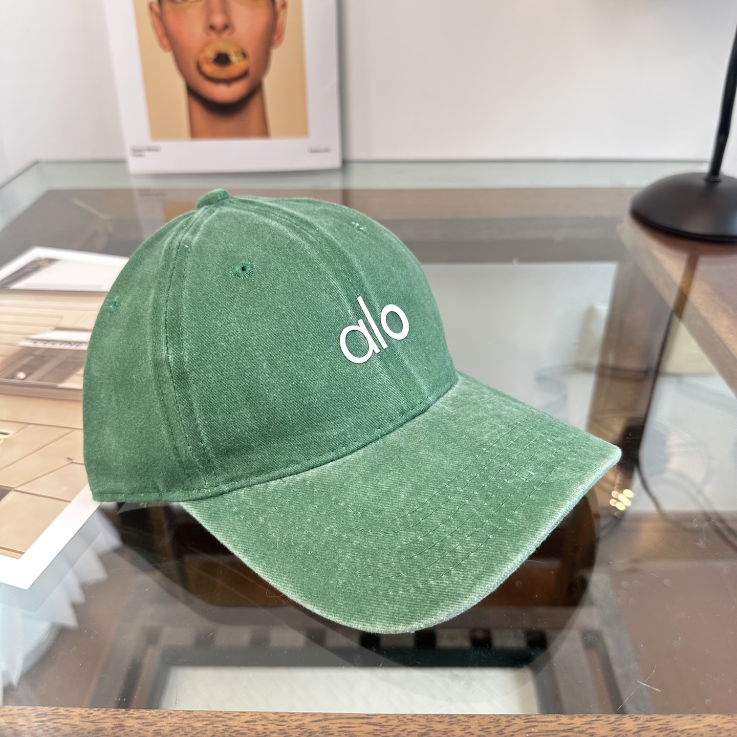 Alo 🔥爆款 新款棒球帽定制面料，简约时尚更透气，超火爆现货秒发