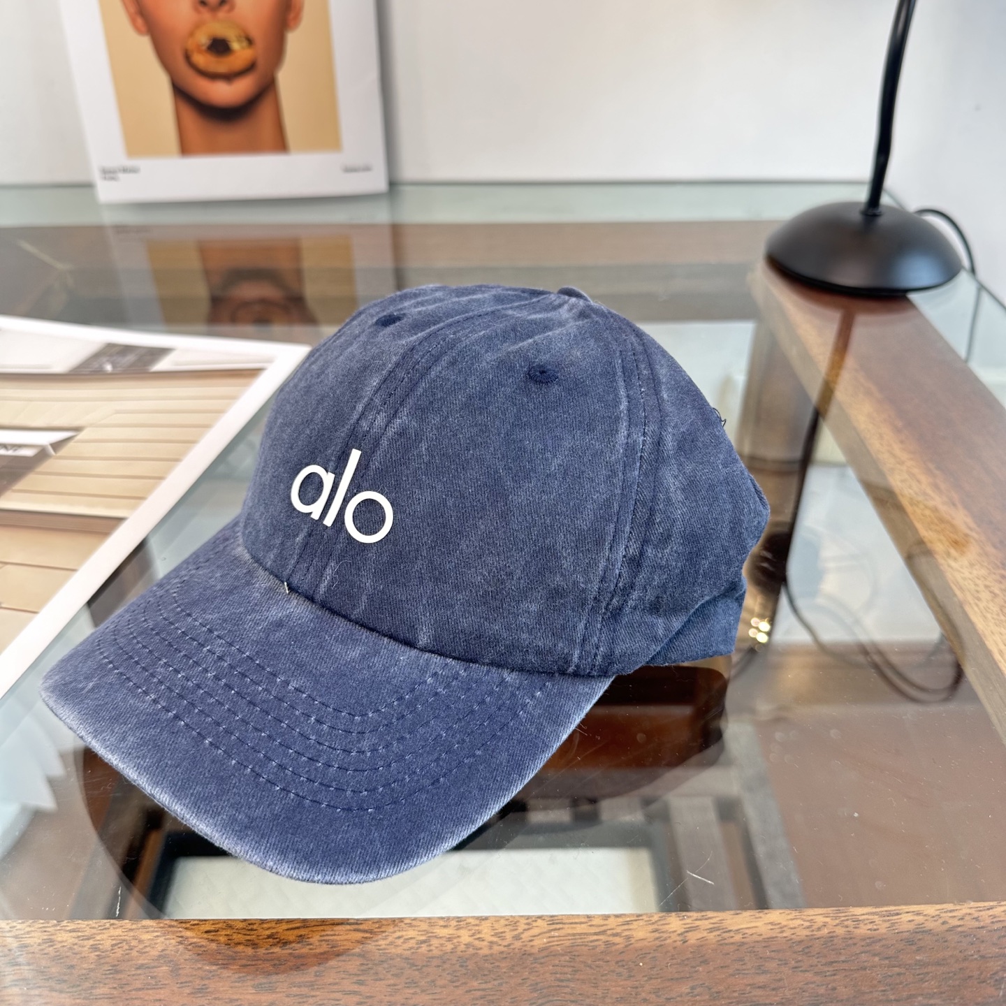 Alo 🔥爆款 新款棒球帽定制面料，简约时尚更透气，超火爆现货秒发