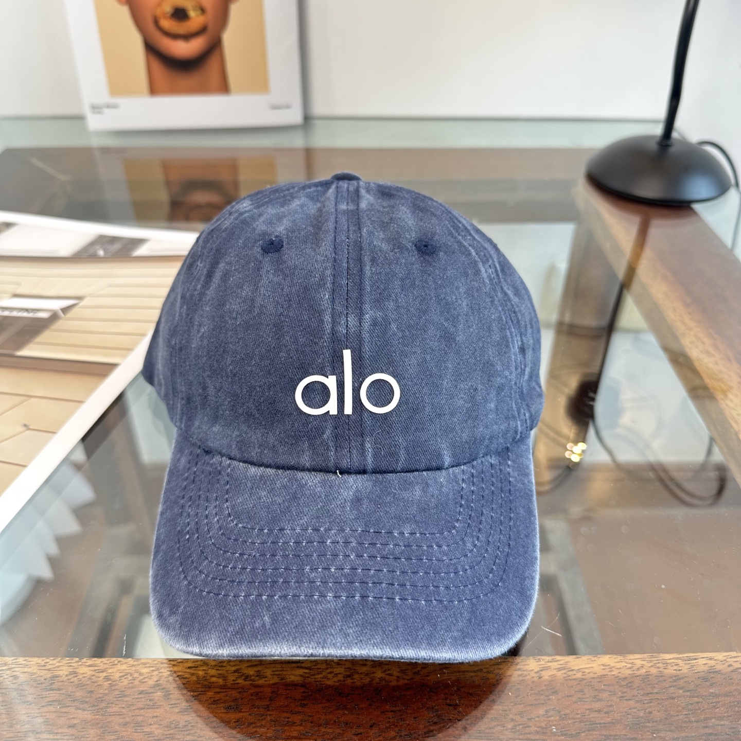 Alo 🔥爆款 新款棒球帽定制面料，简约时尚更透气，超火爆现货秒发