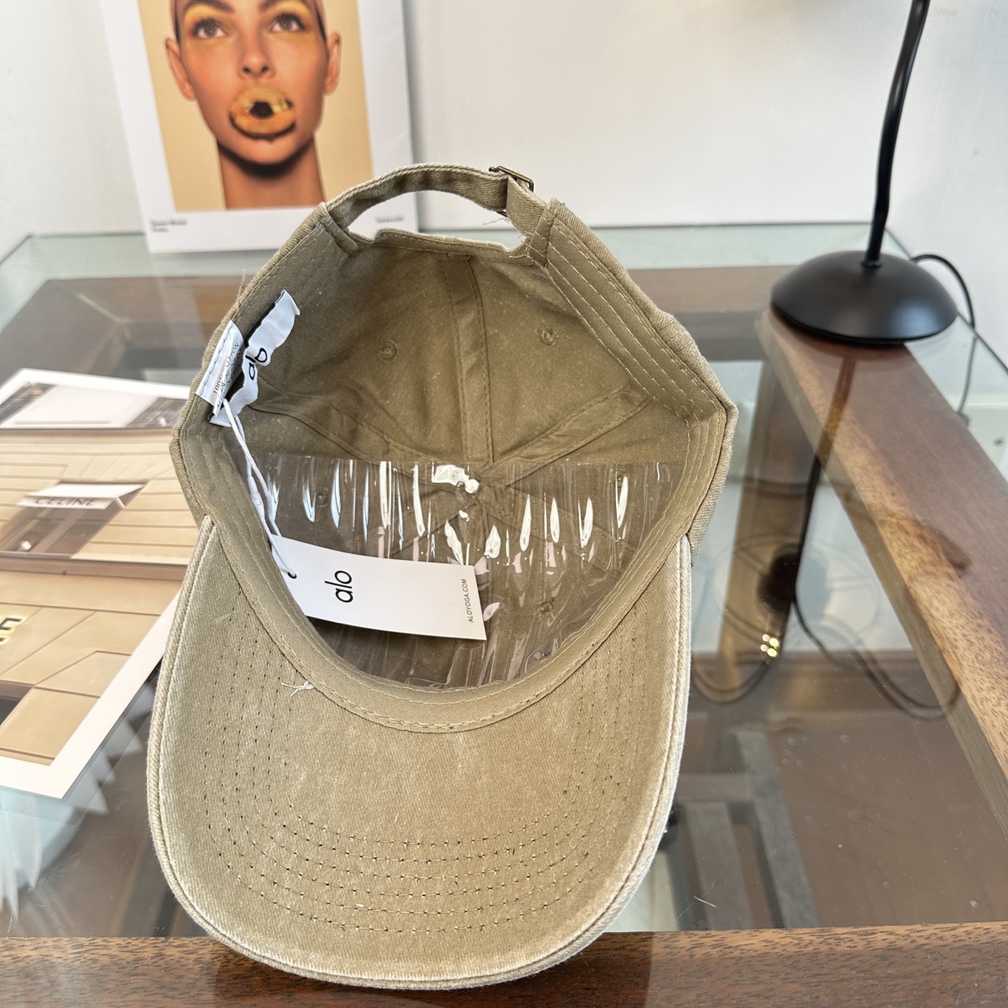 Alo 🔥爆款 新款棒球帽定制面料，简约时尚更透气，超火爆现货秒发