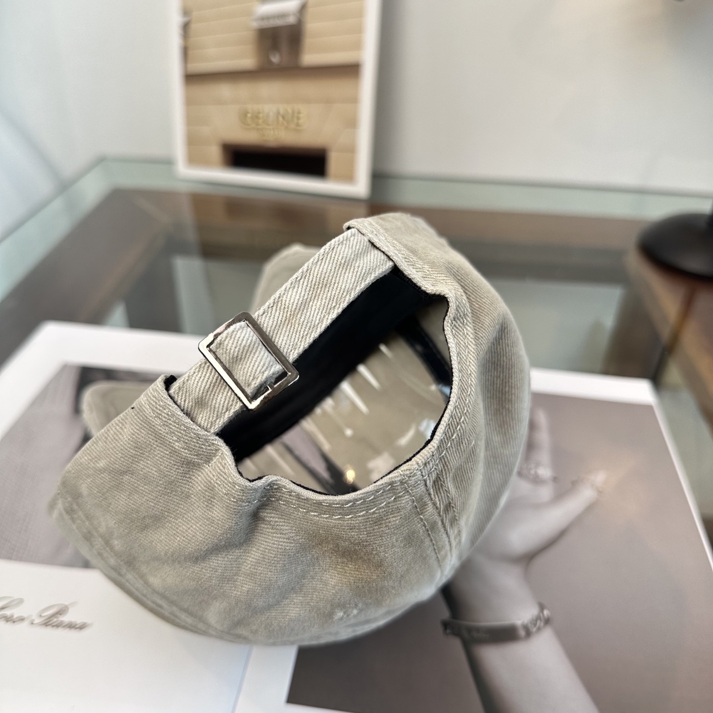 Chrome hearts 克罗心 新款十字架 高品质棒球帽，高端定制版！网红时尚博主同款！墙裂推荐！质量巨好！谁戴谁好