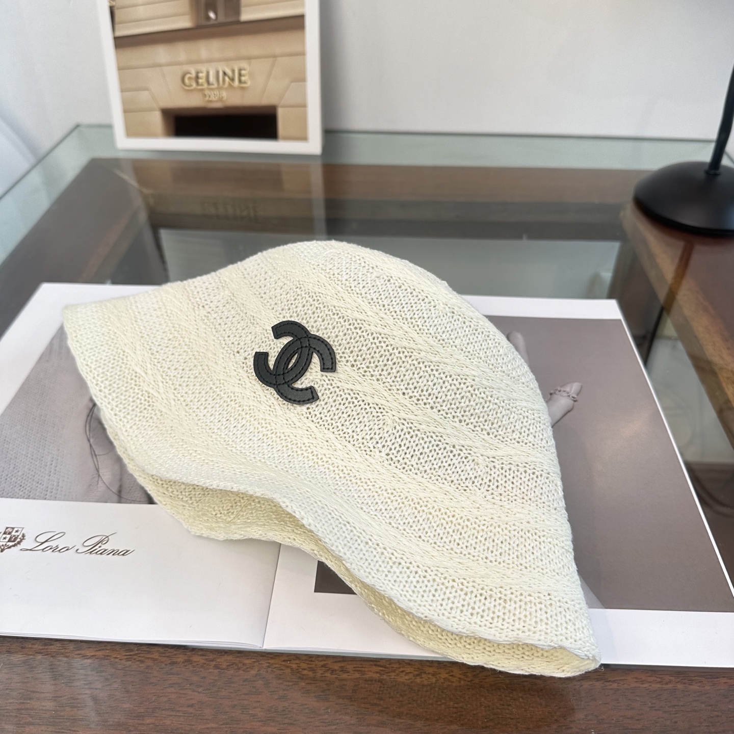 Chanel CHANEL香奈儿 简约新款盆帽