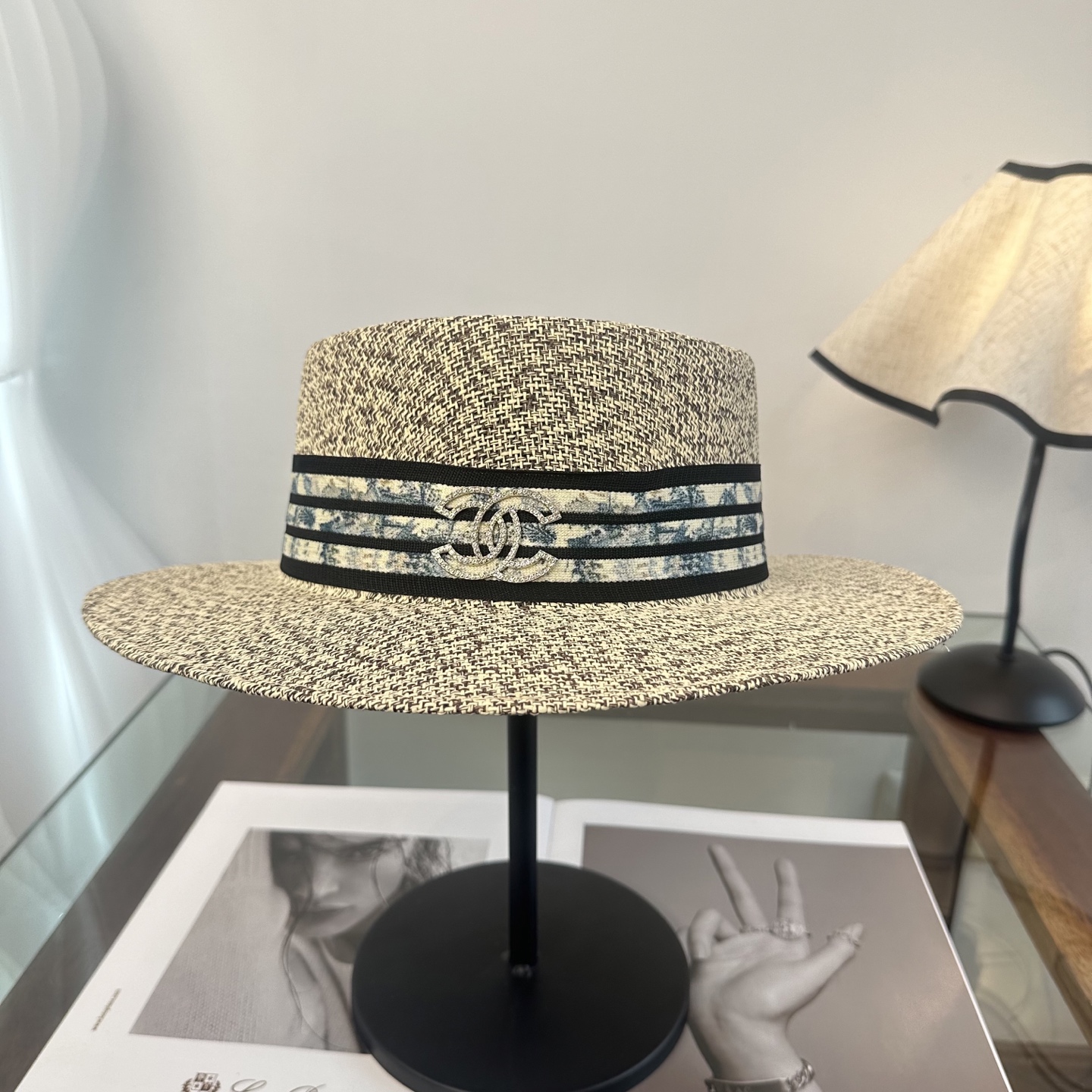 Chanel 香奈儿CHANEL 平顶礼帽 慵懒风草帽女夏季海边沙滩度假透气镂空遮阳渔夫帽太阳帽