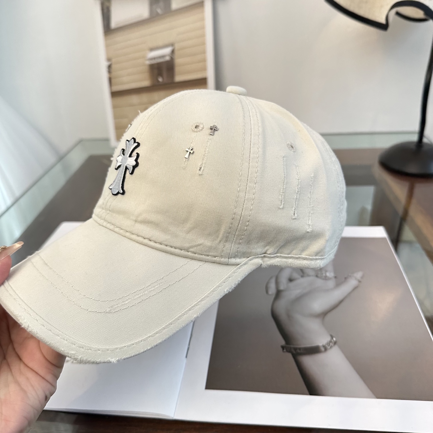 Chrome hearts 克罗心 新款十字架 高品质棒球帽，高端定制版！网红时尚博主同款！墙裂推荐！质