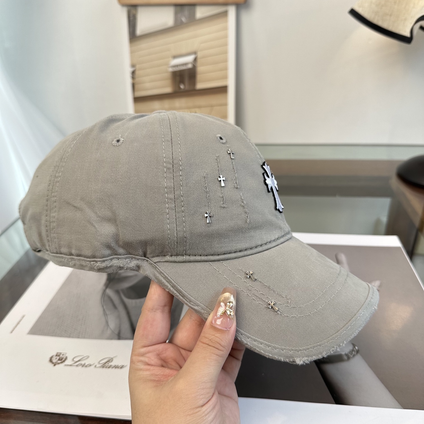 Chrome hearts 克罗心 新款十字架 高品质棒球帽，高端定制版！网红时尚博主同款！墙裂推荐！质