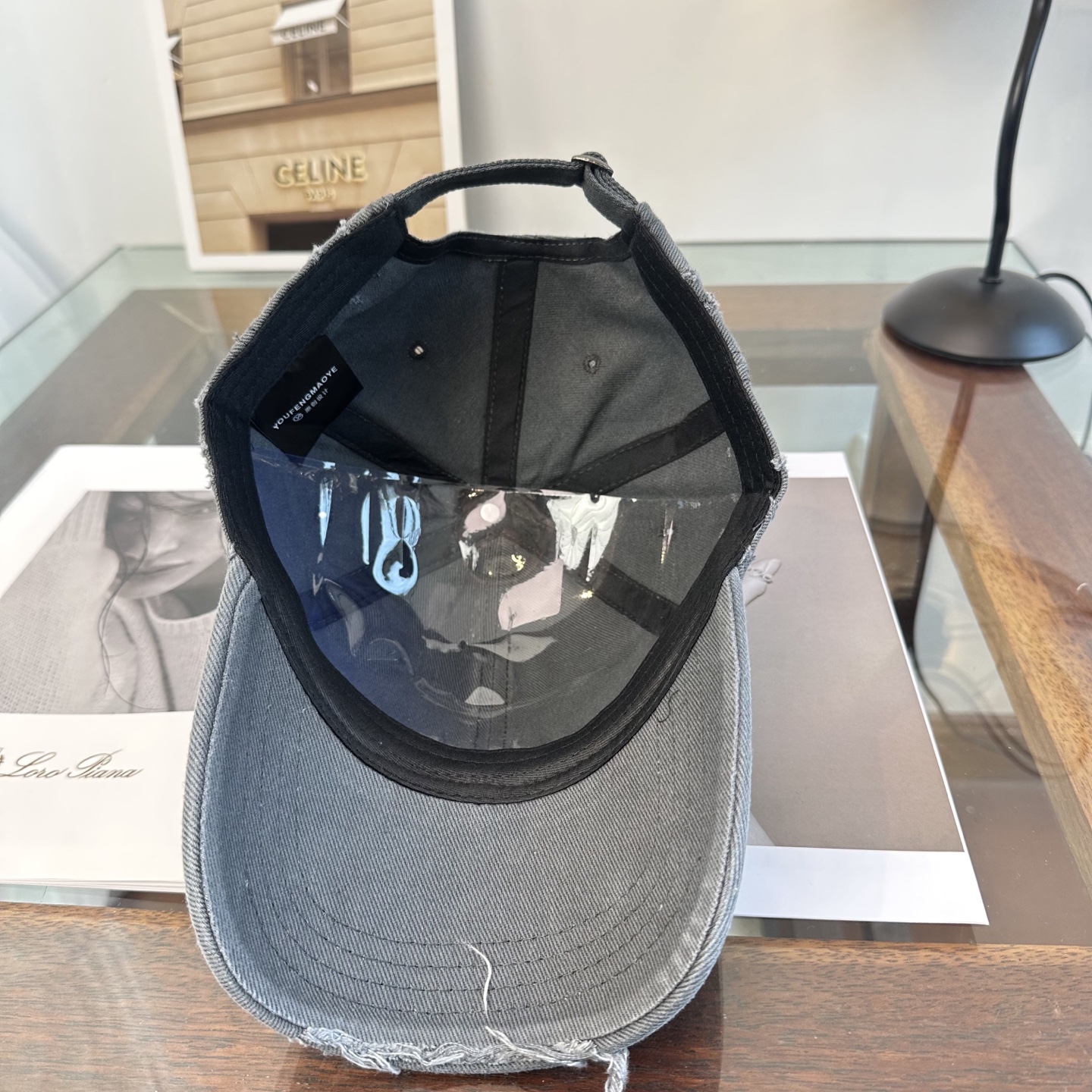 新品Balenciaga 巴黎世家字母新款棒球帽现货秒发🧢简约时尚超级无敌好看的帽子！情侣款！
