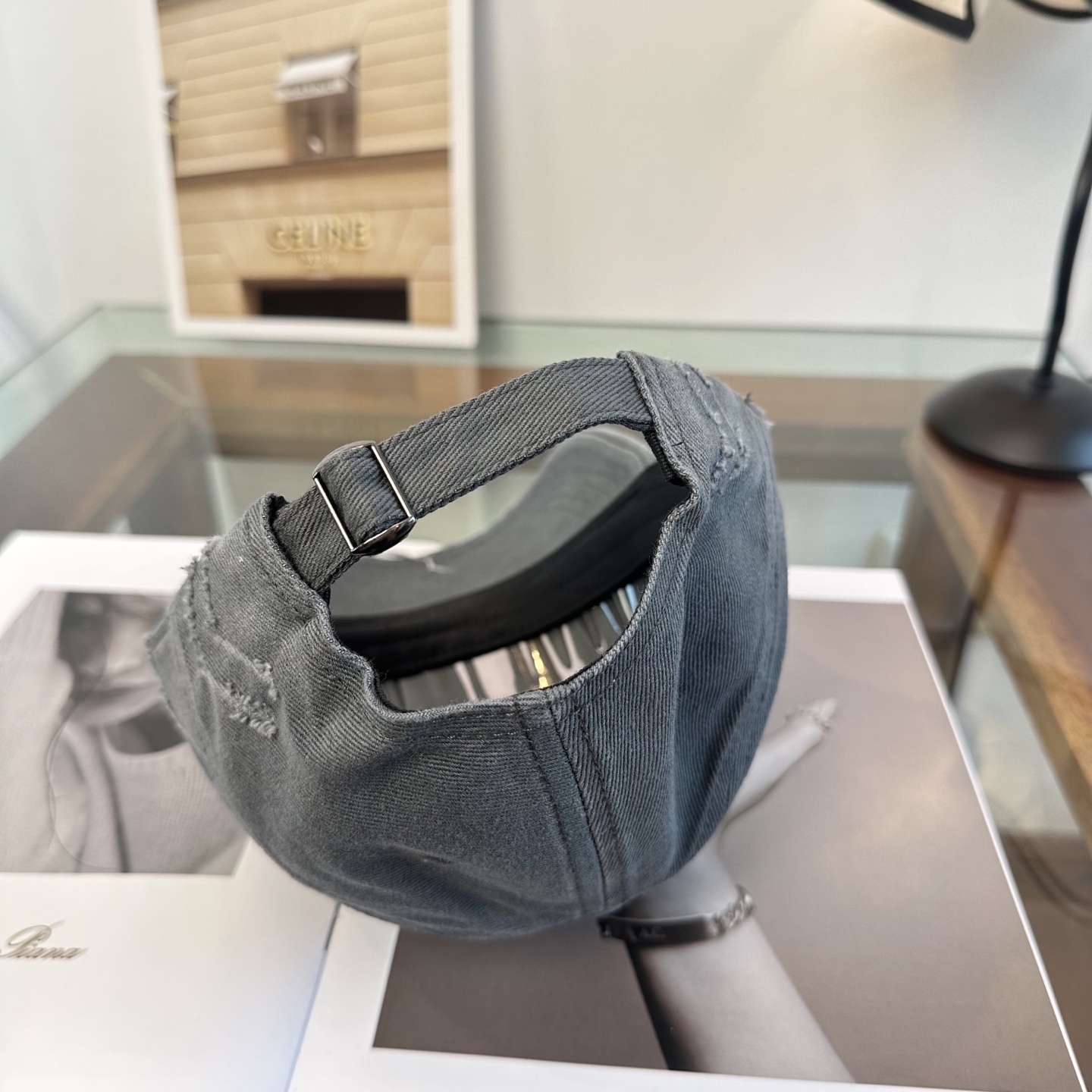 新品Balenciaga 巴黎世家字母新款棒球帽现货秒发🧢简约时尚超级无敌好看的帽子！情侣款！